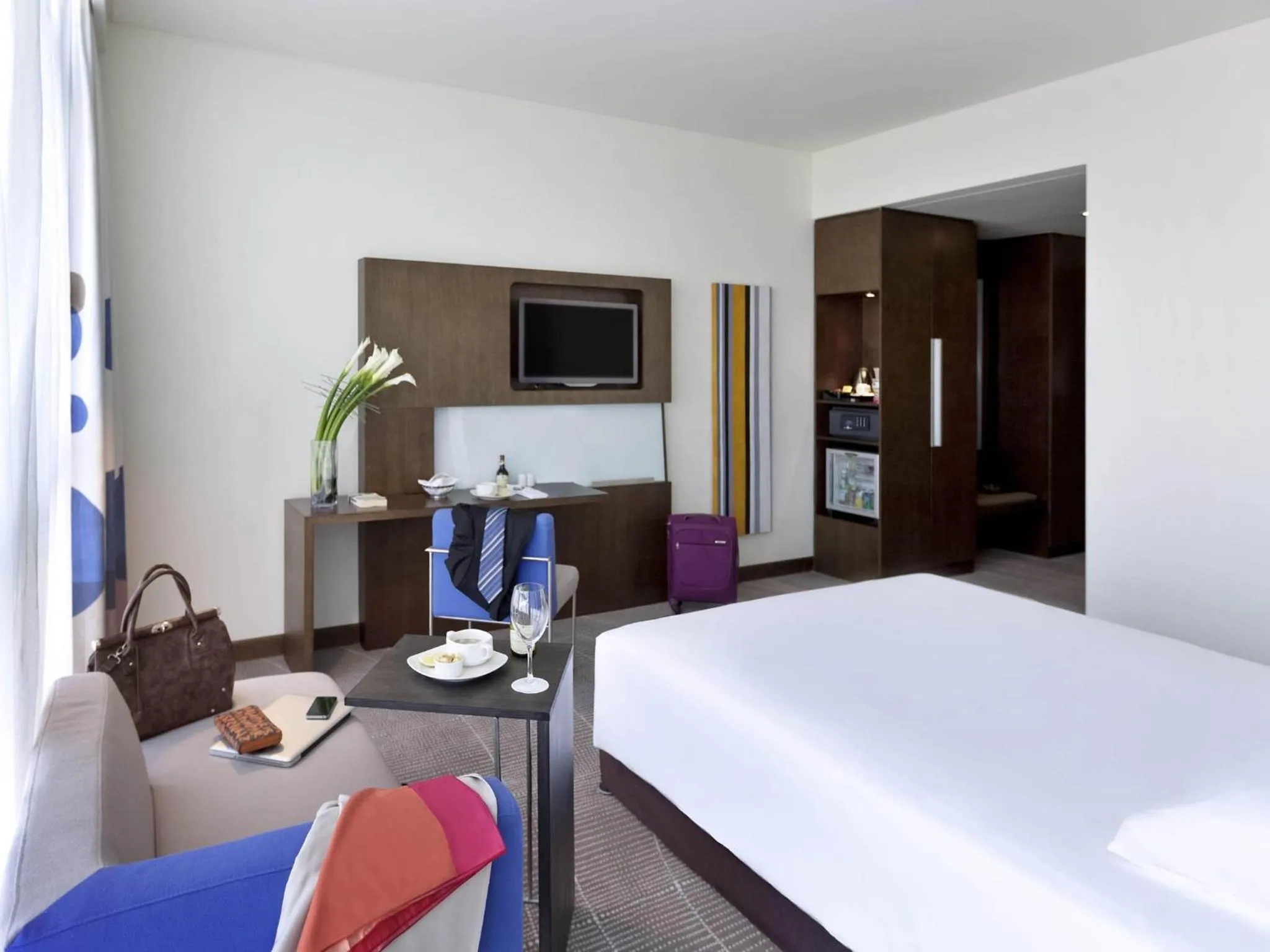 Bedroom, Bed in Novotel Abu Dhabi Gate