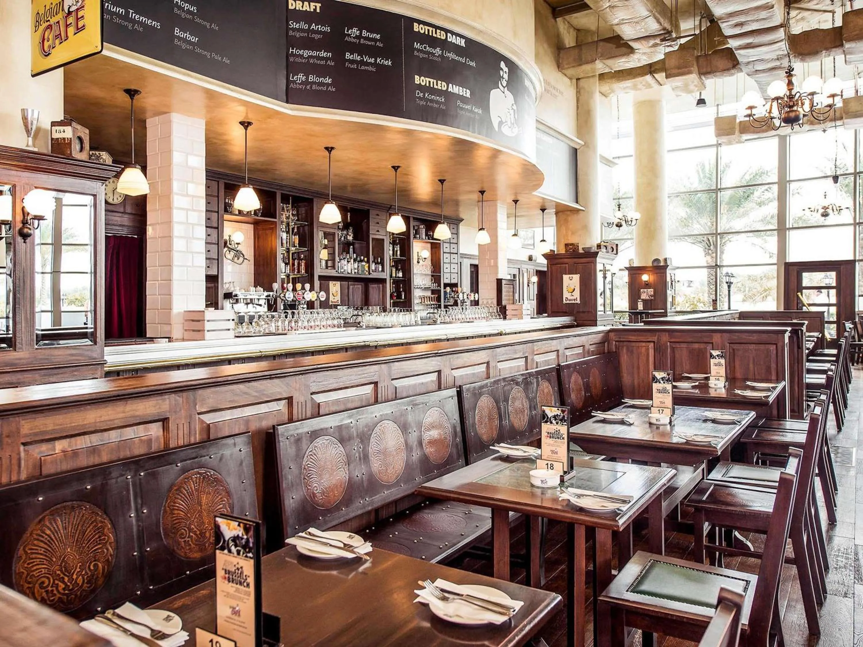 Restaurant/places to eat in Novotel Abu Dhabi Gate