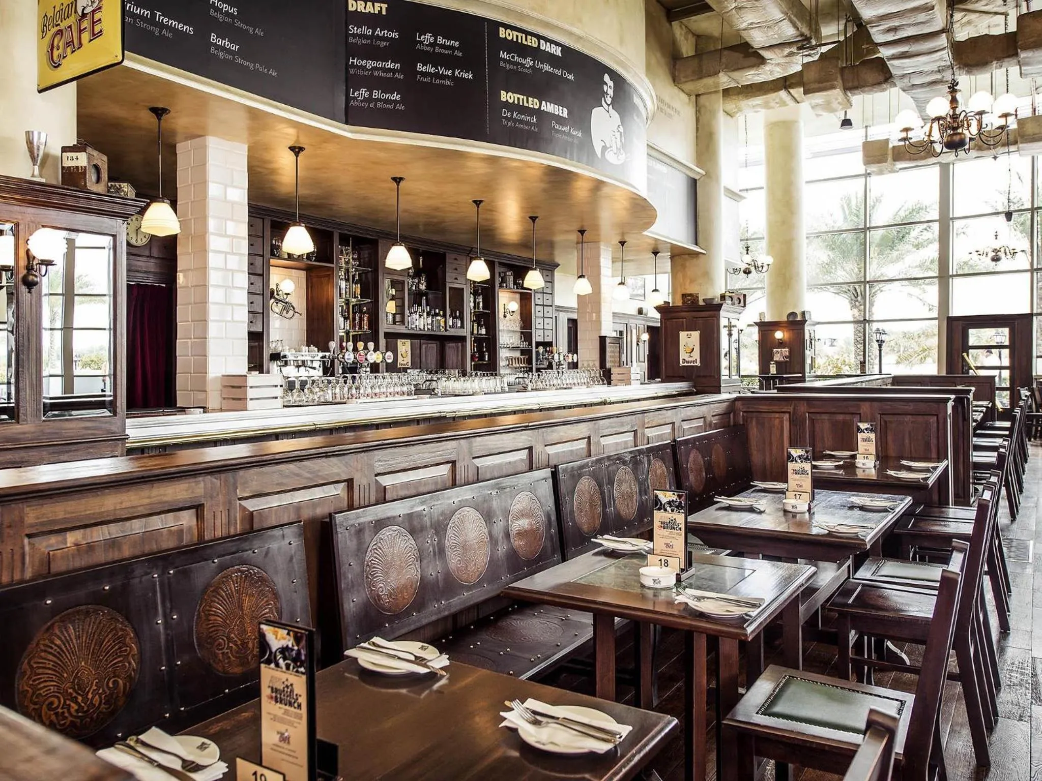 Restaurant/places to eat in Novotel Abu Dhabi Gate