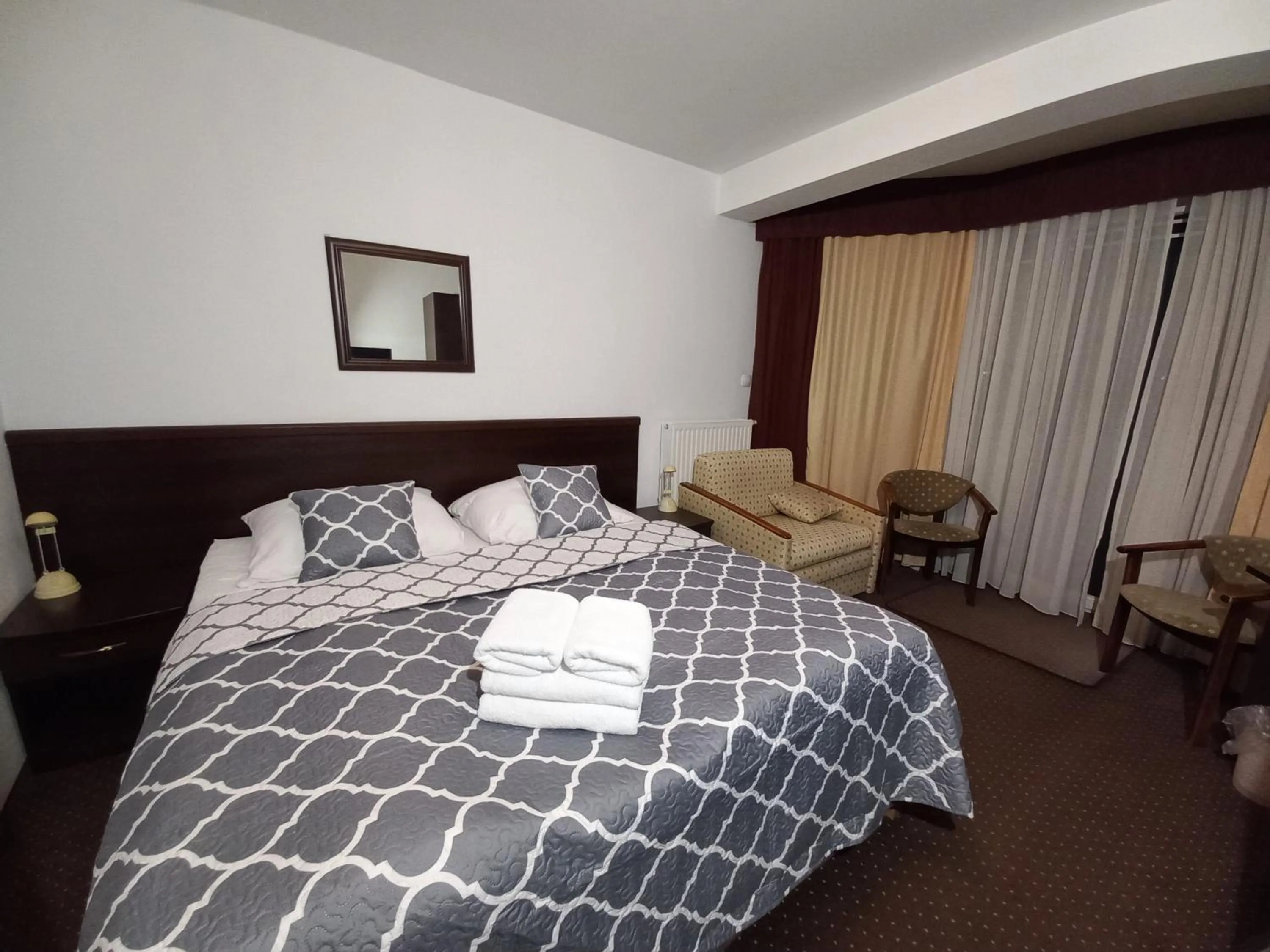 Bed in Pensjonat Plażowy Boss z Restauracją 50 metrów od Morza