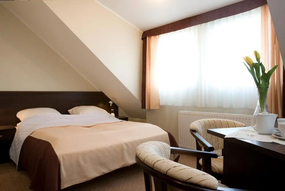 Bedroom, Bed in Pensjonat Plażowy Boss z Restauracją 50 metrów od Morza