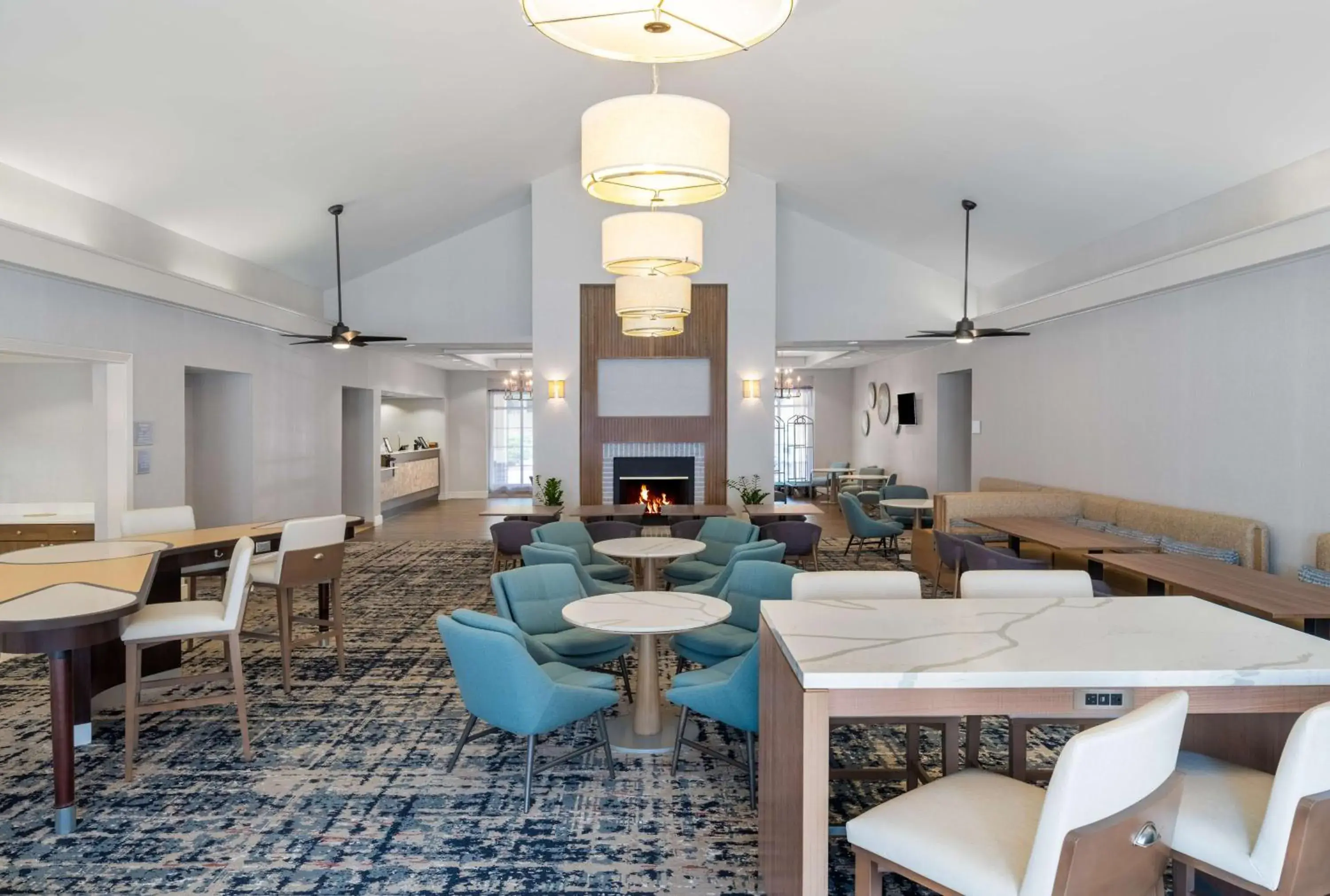 Breakfast in Homewood Suites by Hilton Montgomery Breakfast in Homewood Suites by Hilton Montgomery