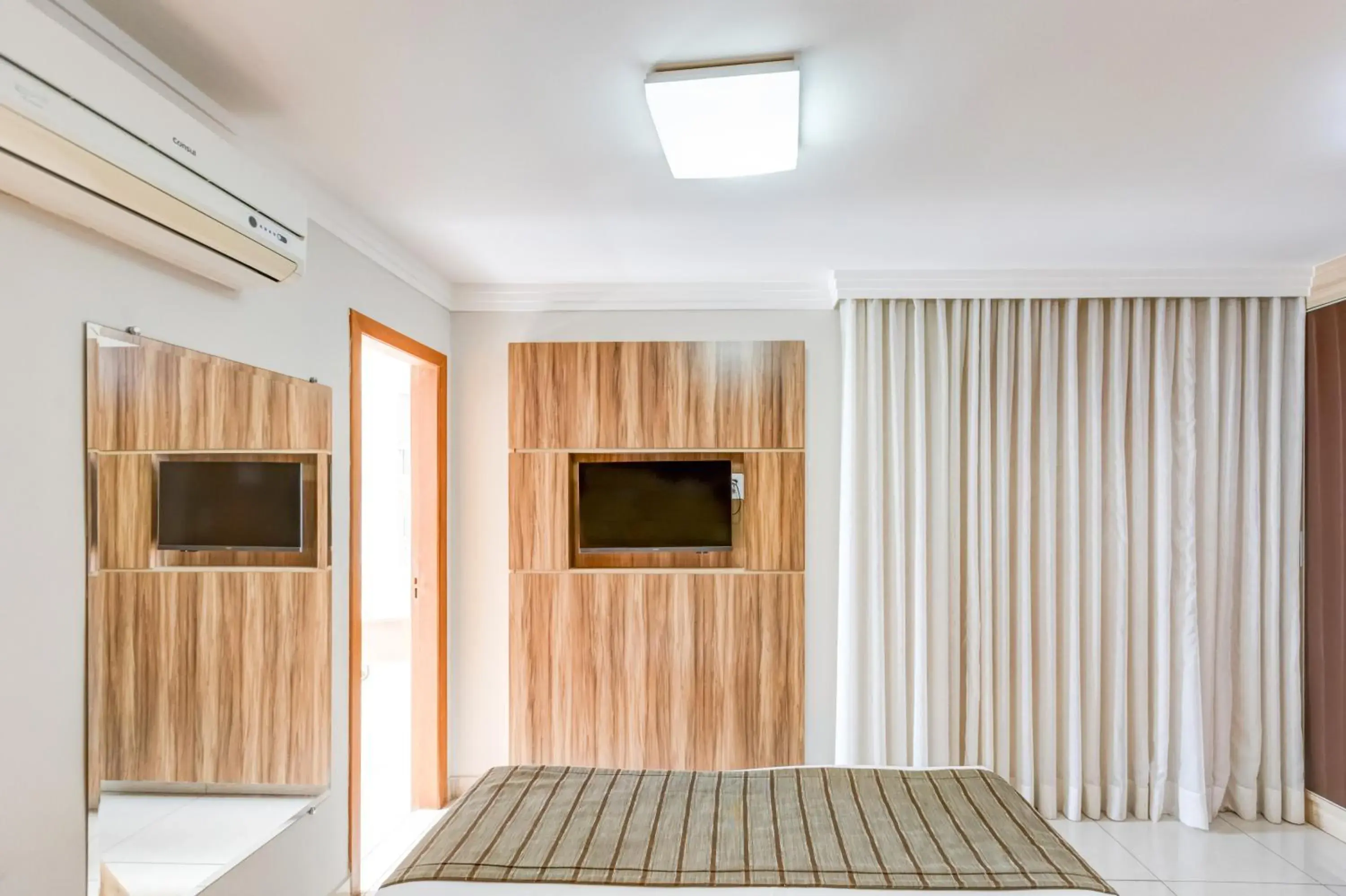 Bedroom in BH Jaraguá Hotel Bedroom in BH Jaraguá Hotel