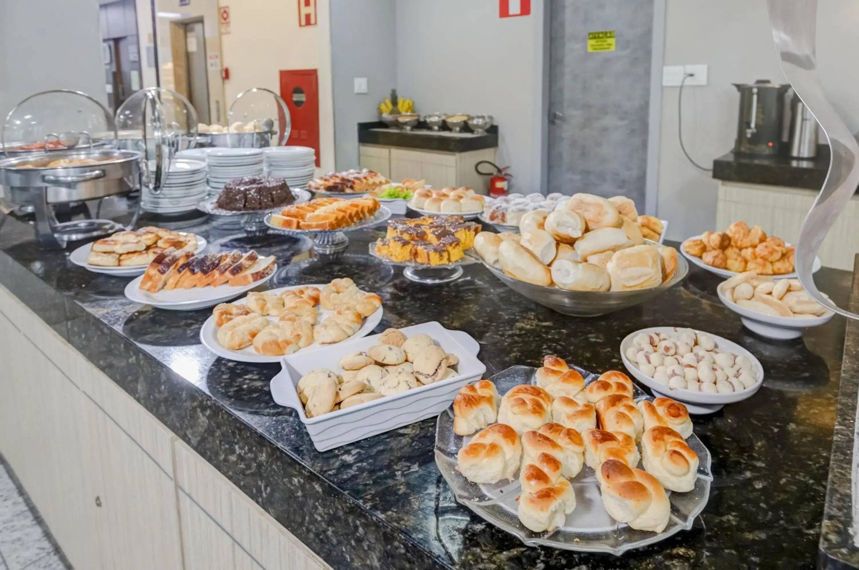 Breakfast in BH Jaraguá Hotel Breakfast in BH Jaraguá Hotel