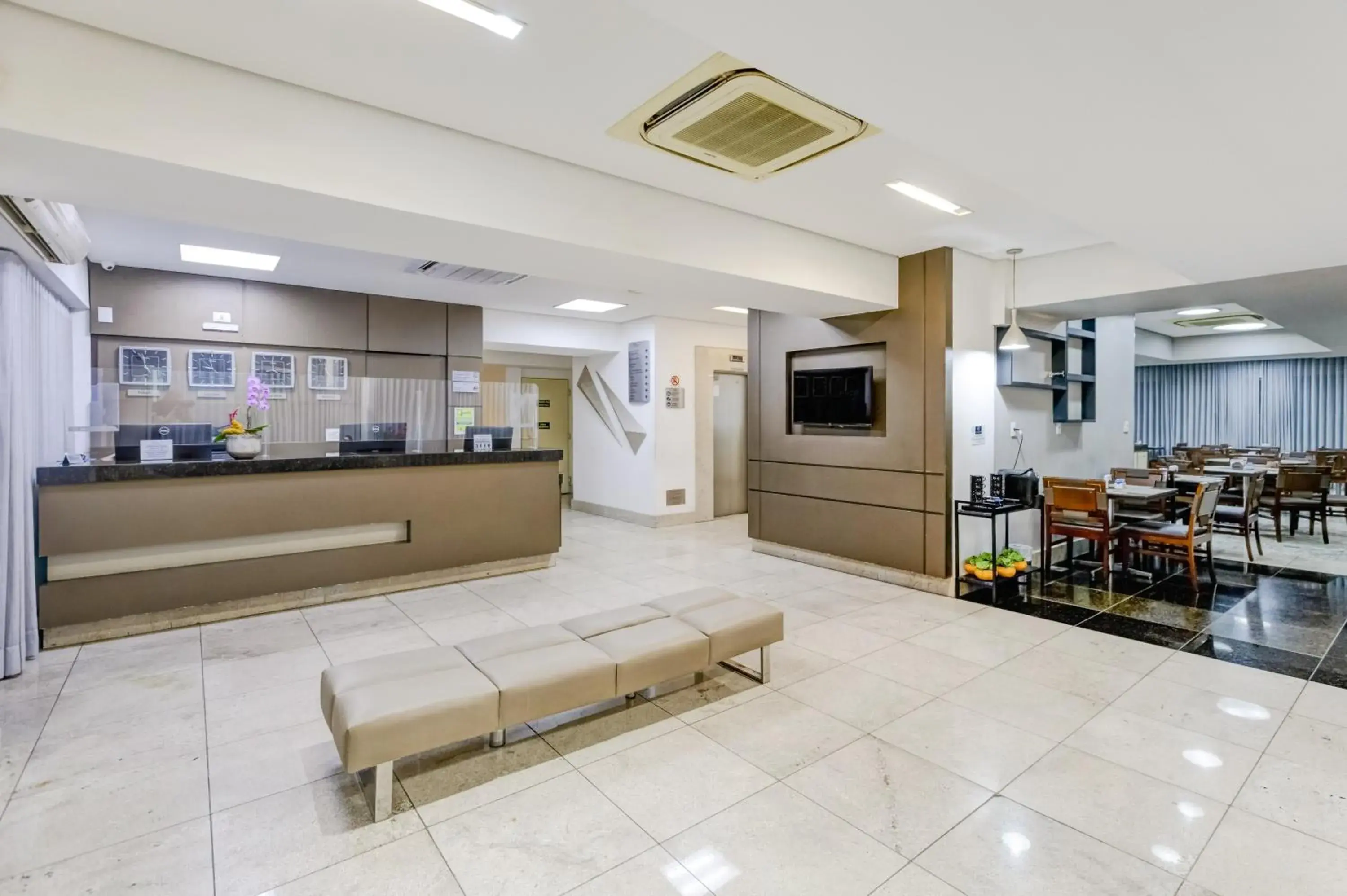 Lobby or reception in BH Jaraguá Hotel Lobby or reception in BH Jaraguá Hotel