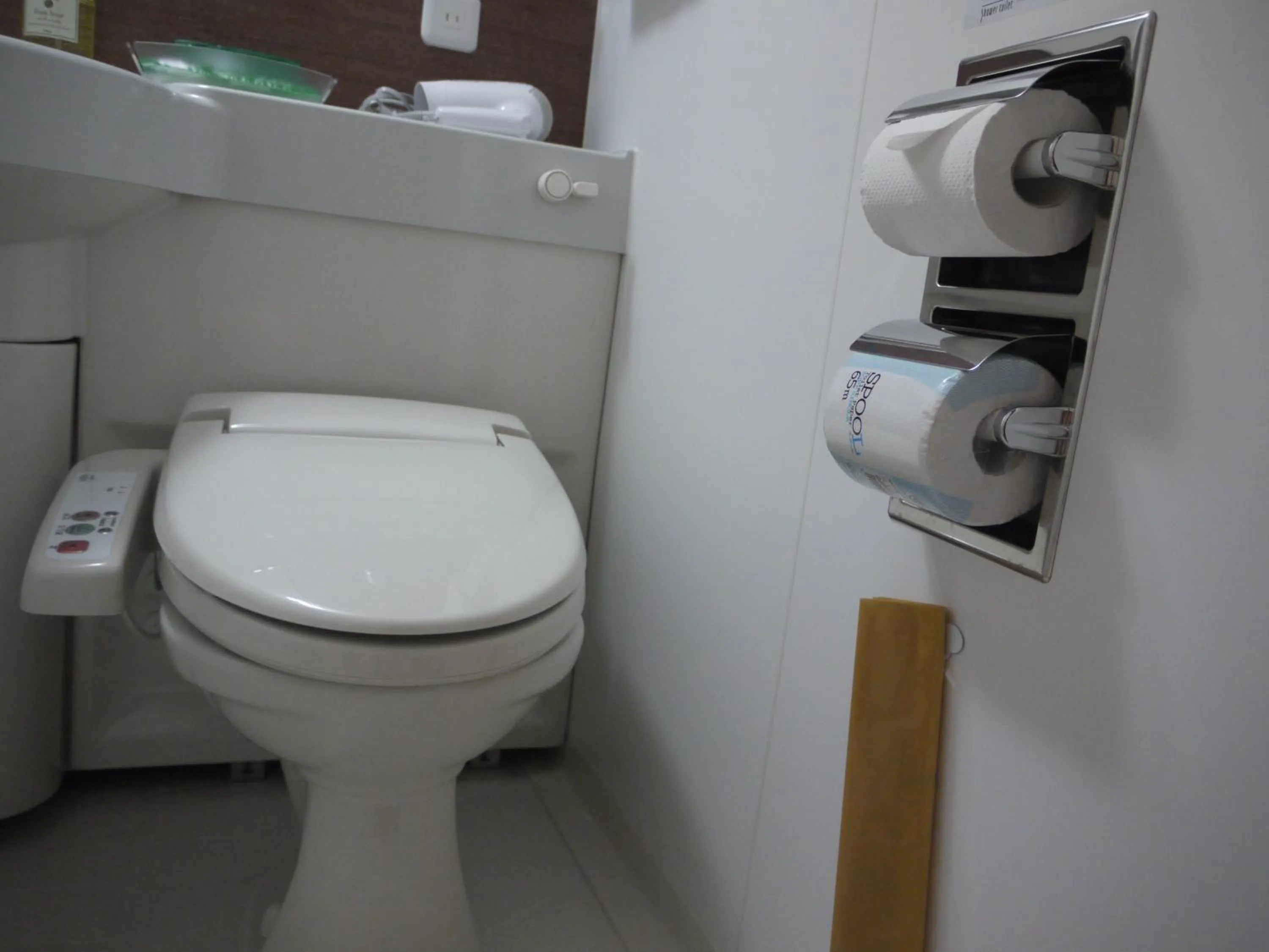 Toilet in Hotel Route-Inn Shinshiro