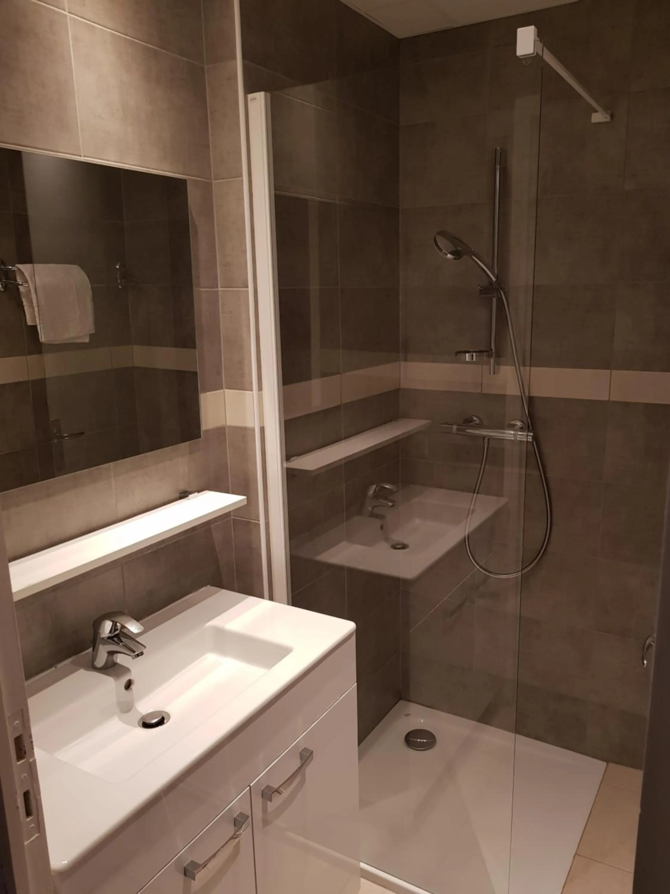 Bathroom in Hôtel-Restaurant Le Blueberry