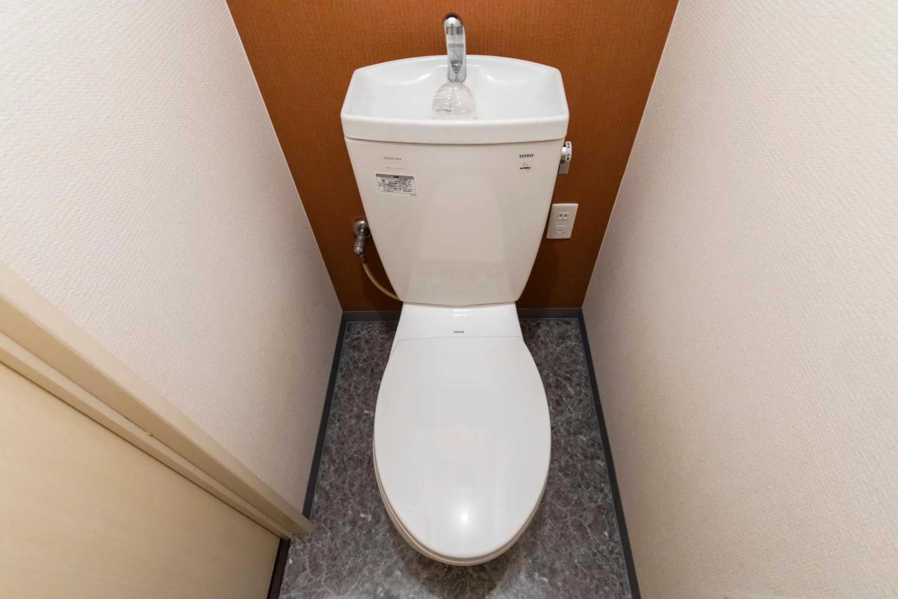 Toilet in ミチ旅ホテル 読谷