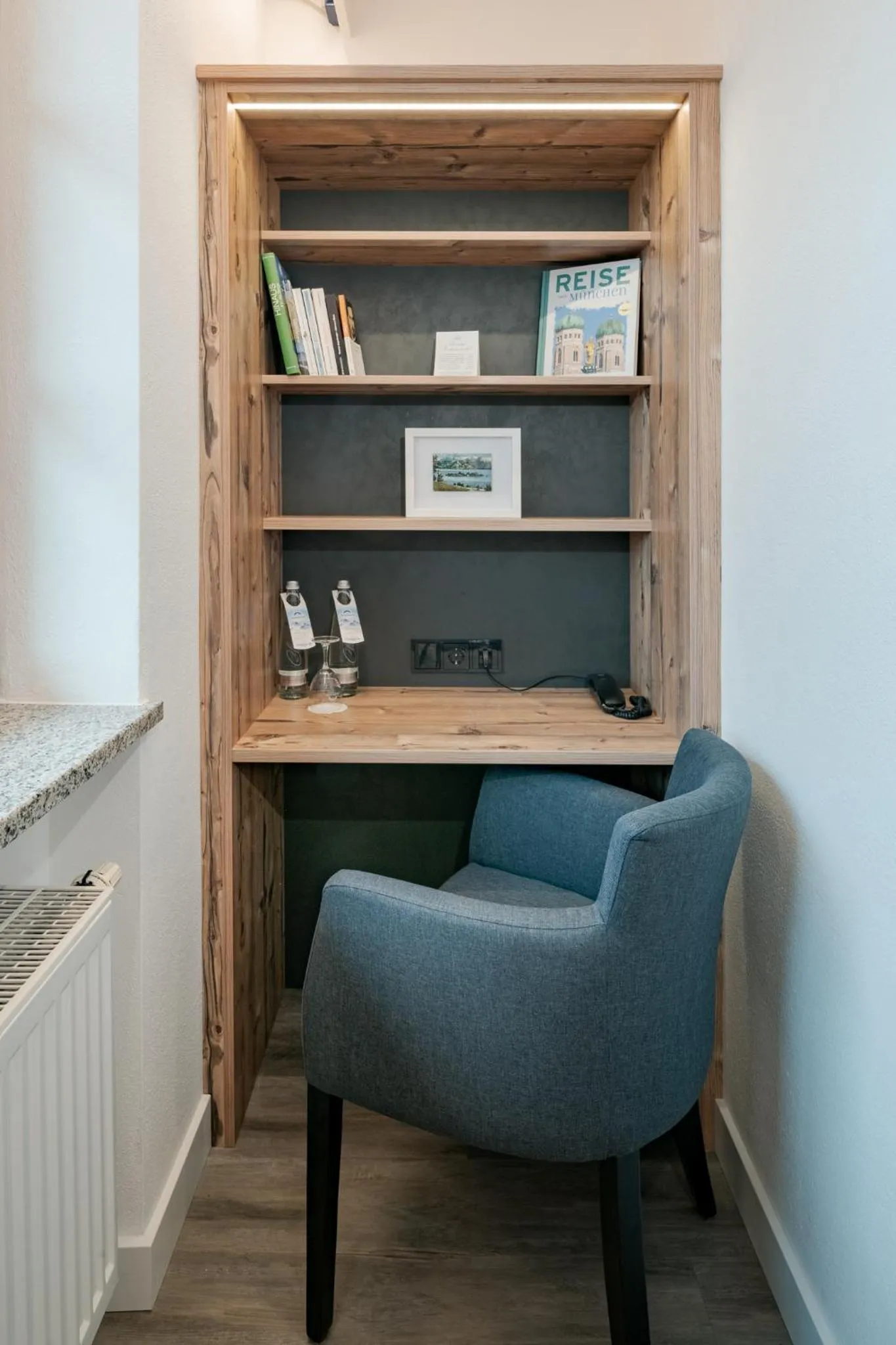 Seating area in Hotel Neuer am See