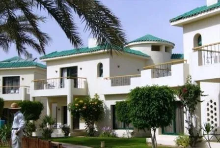 Facade/entrance in Island View Resort