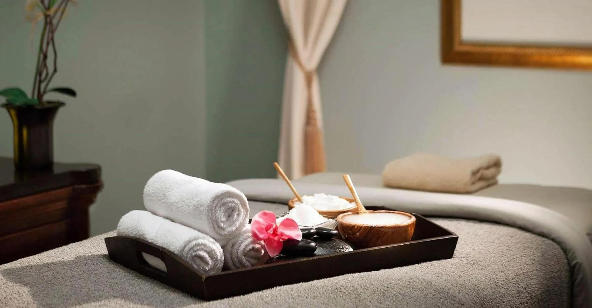 Swimming pool, Bed in Mylaon Boutique Hotel & Spa