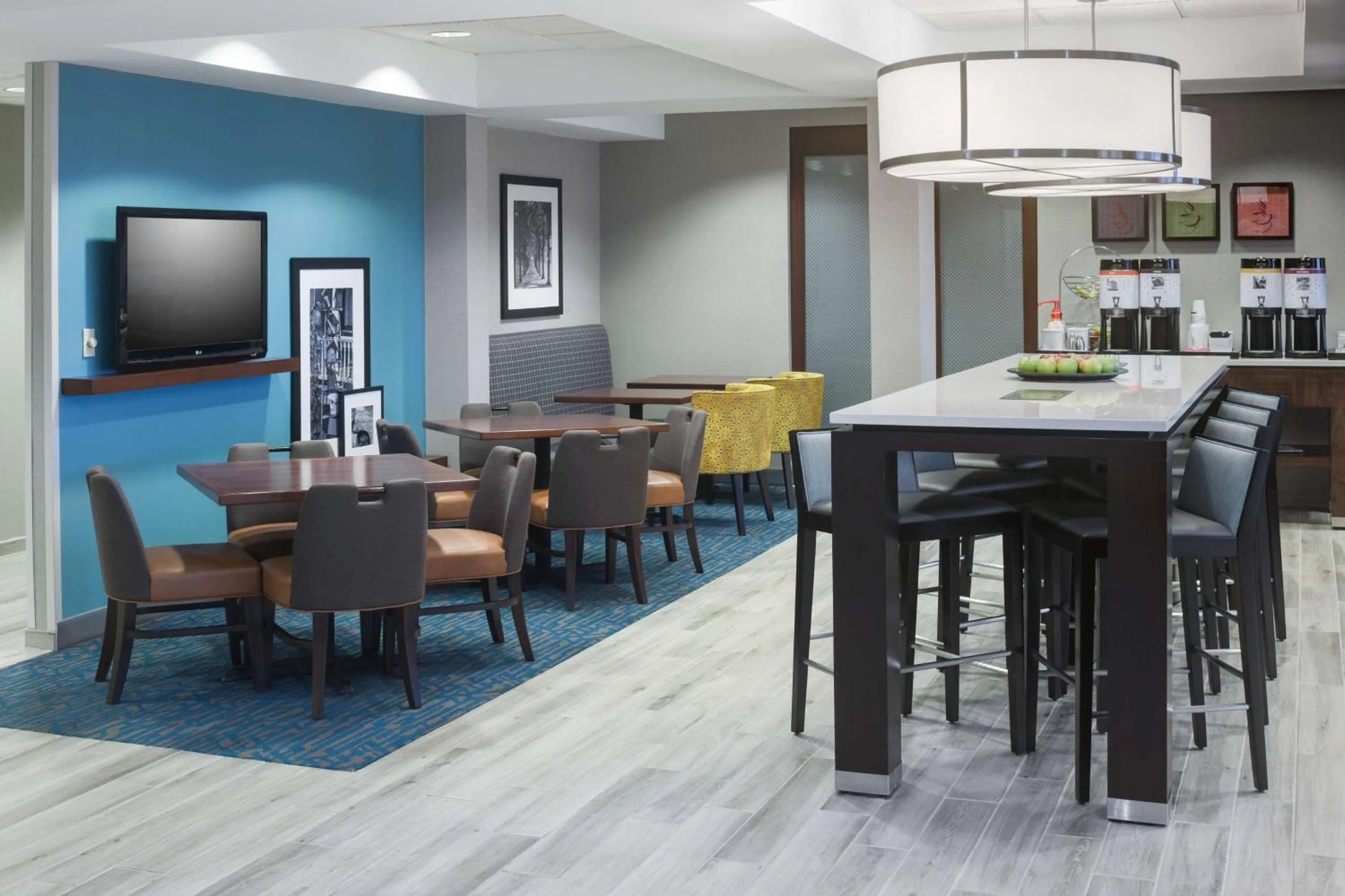 Lobby or reception in Hampton Inn Kansas City Liberty