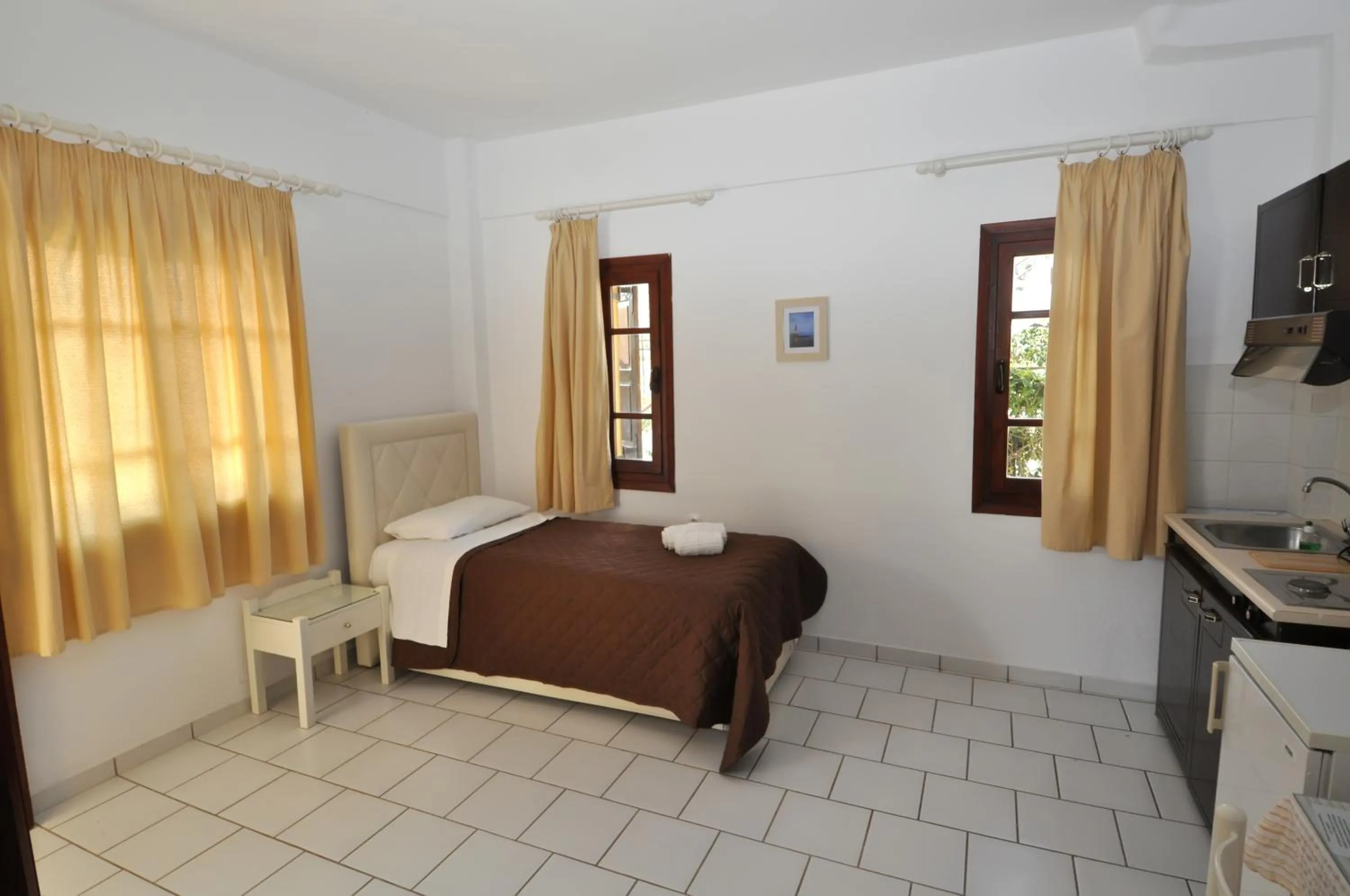 Bed in Pennystella Apartments