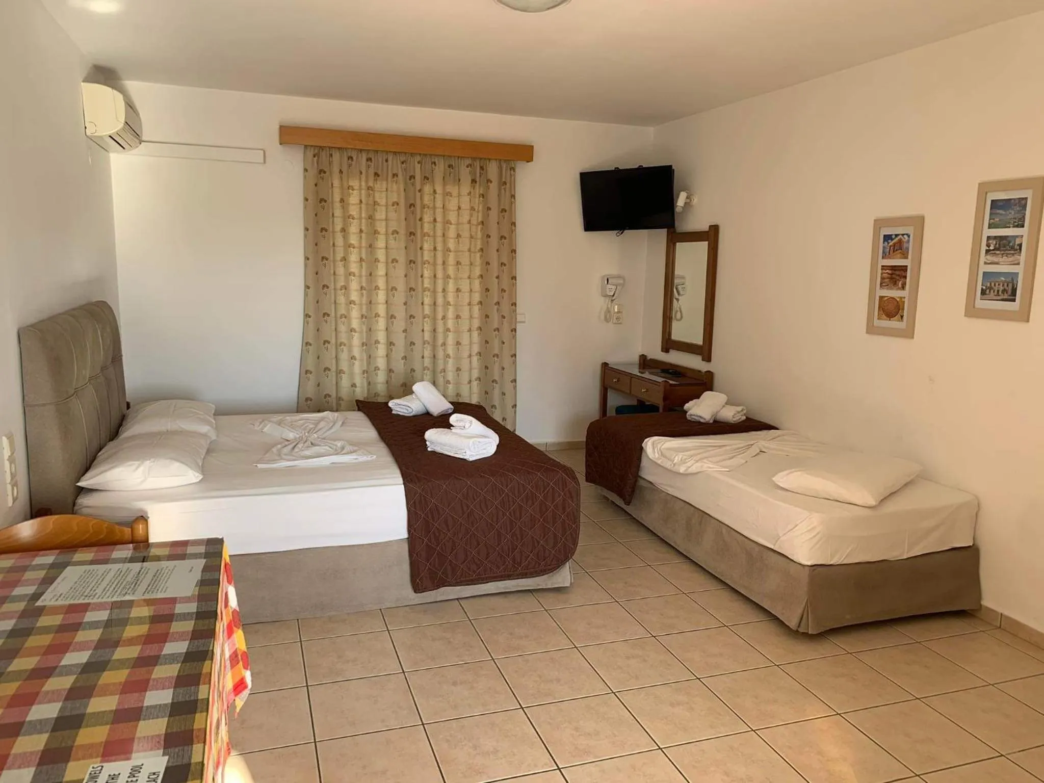 Bed in Pennystella Apartments