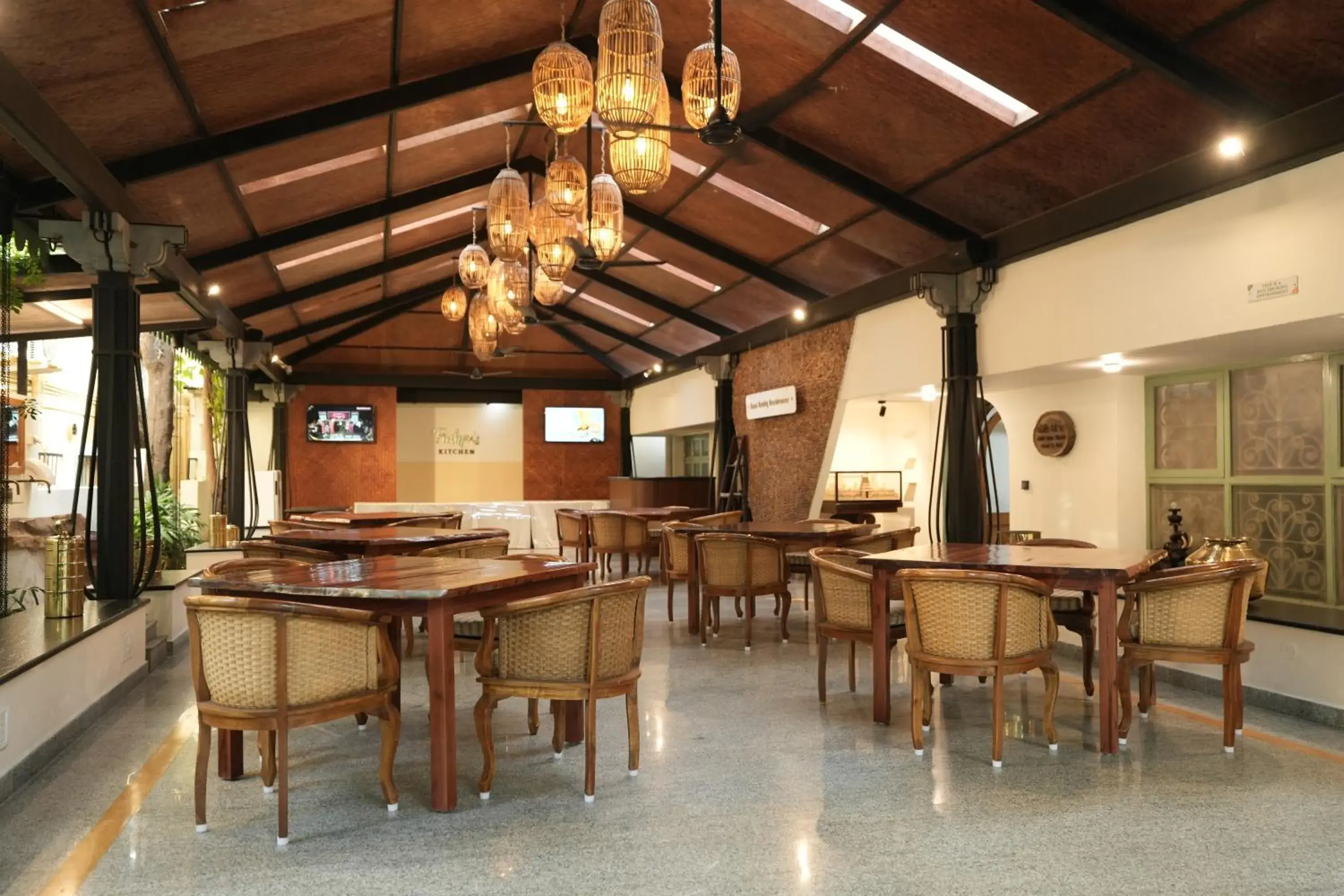 Breakfast in Hanu Reddy Residences Poes Garden Breakfast in Hanu Reddy Residences Poes Garden