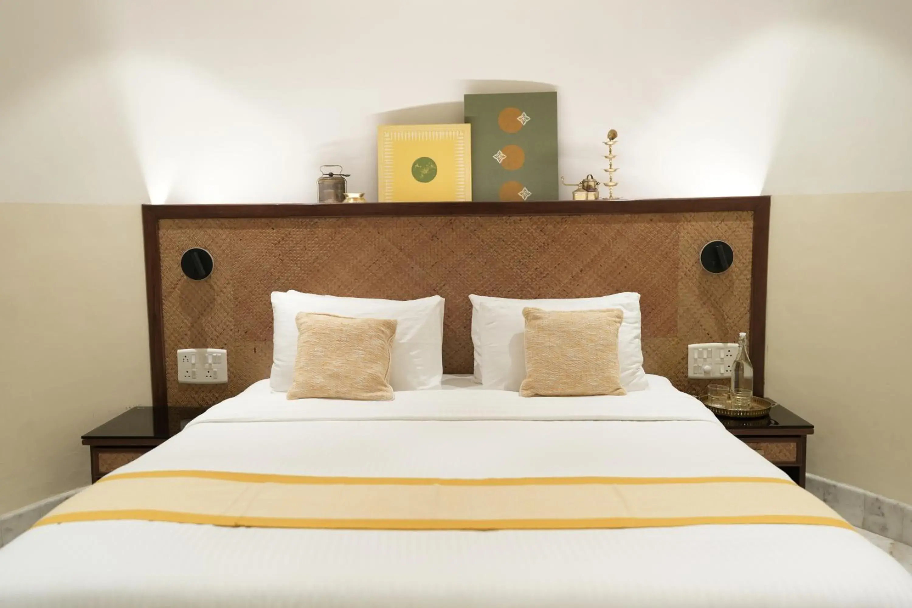 Bed in Hanu Reddy Residences Poes Garden Bed in Hanu Reddy Residences Poes Garden