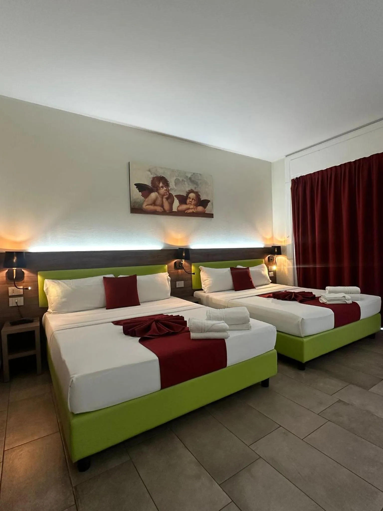 Bedroom, Bed in Hotel Stradivari