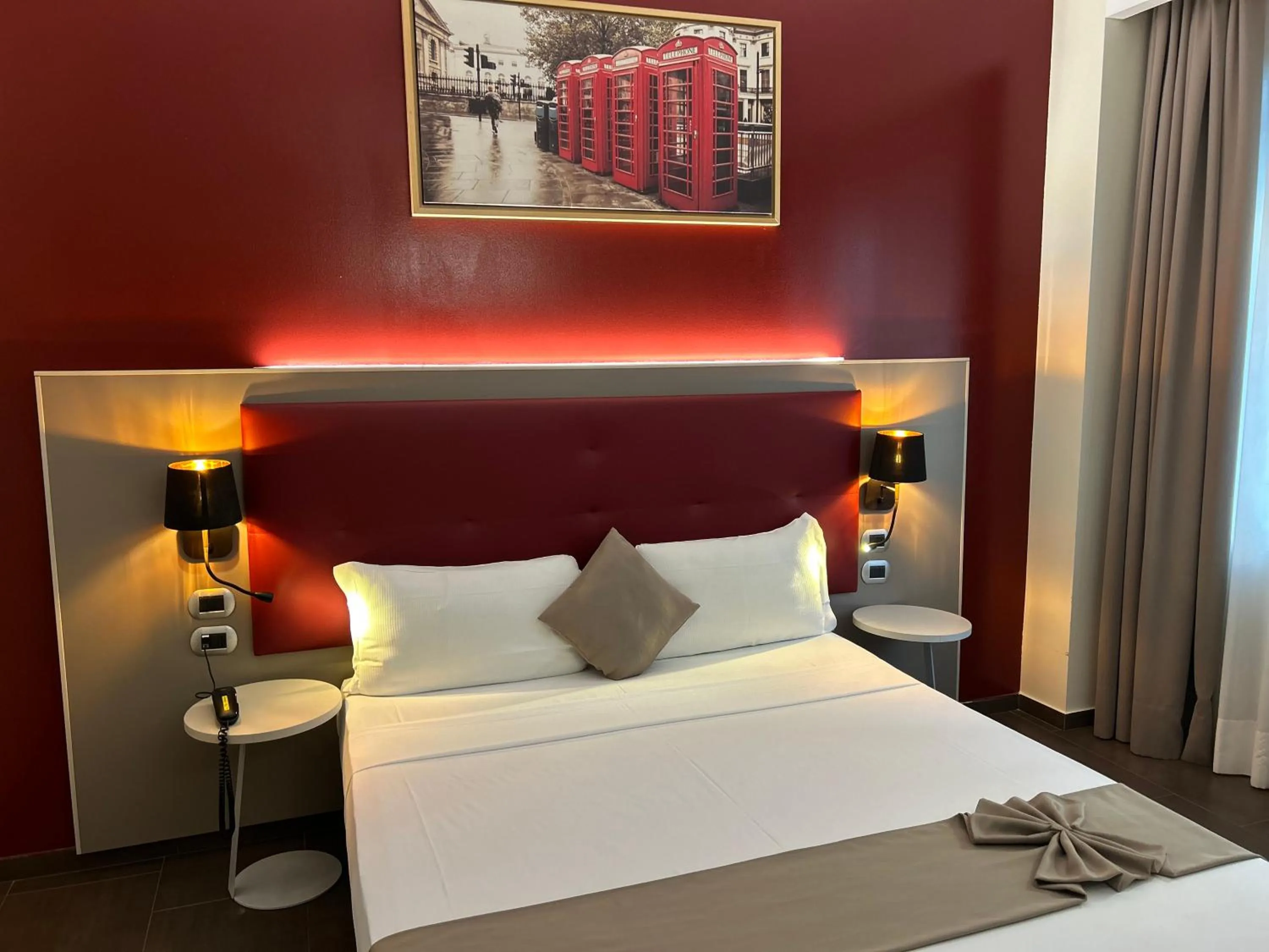 Bed in Hotel Stradivari