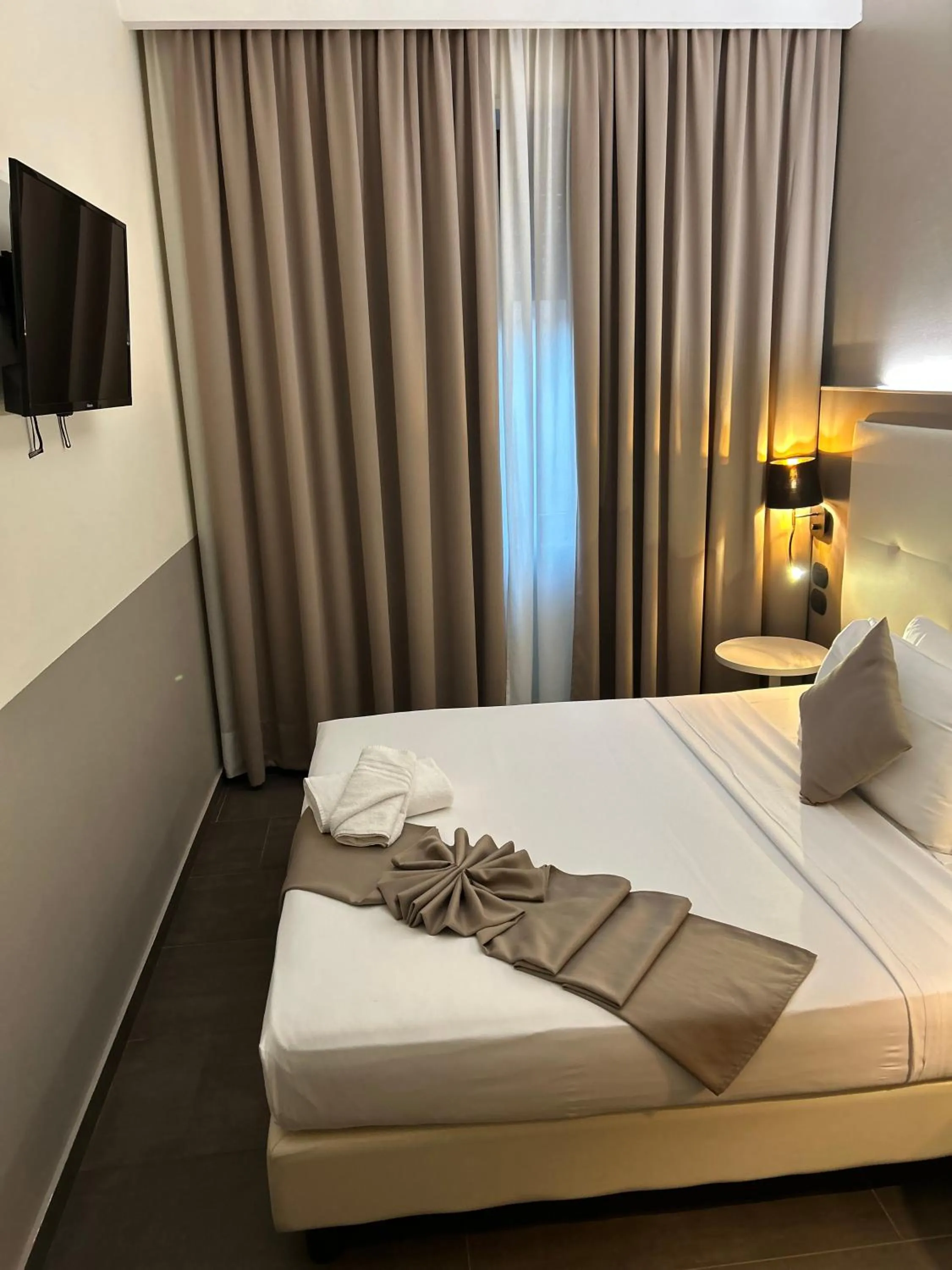 Bed in Hotel Stradivari