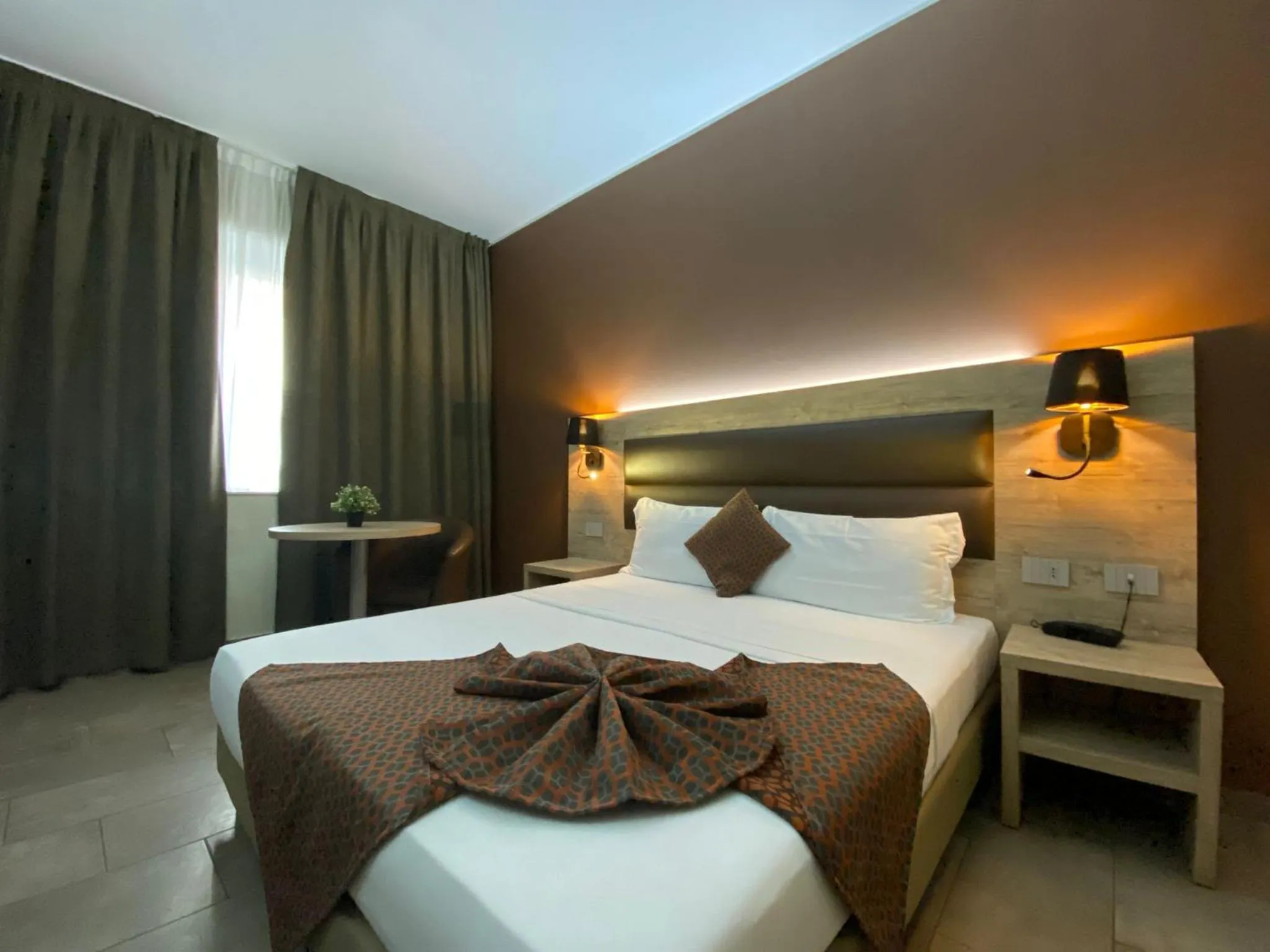 Bedroom, Bed in Hotel Stradivari