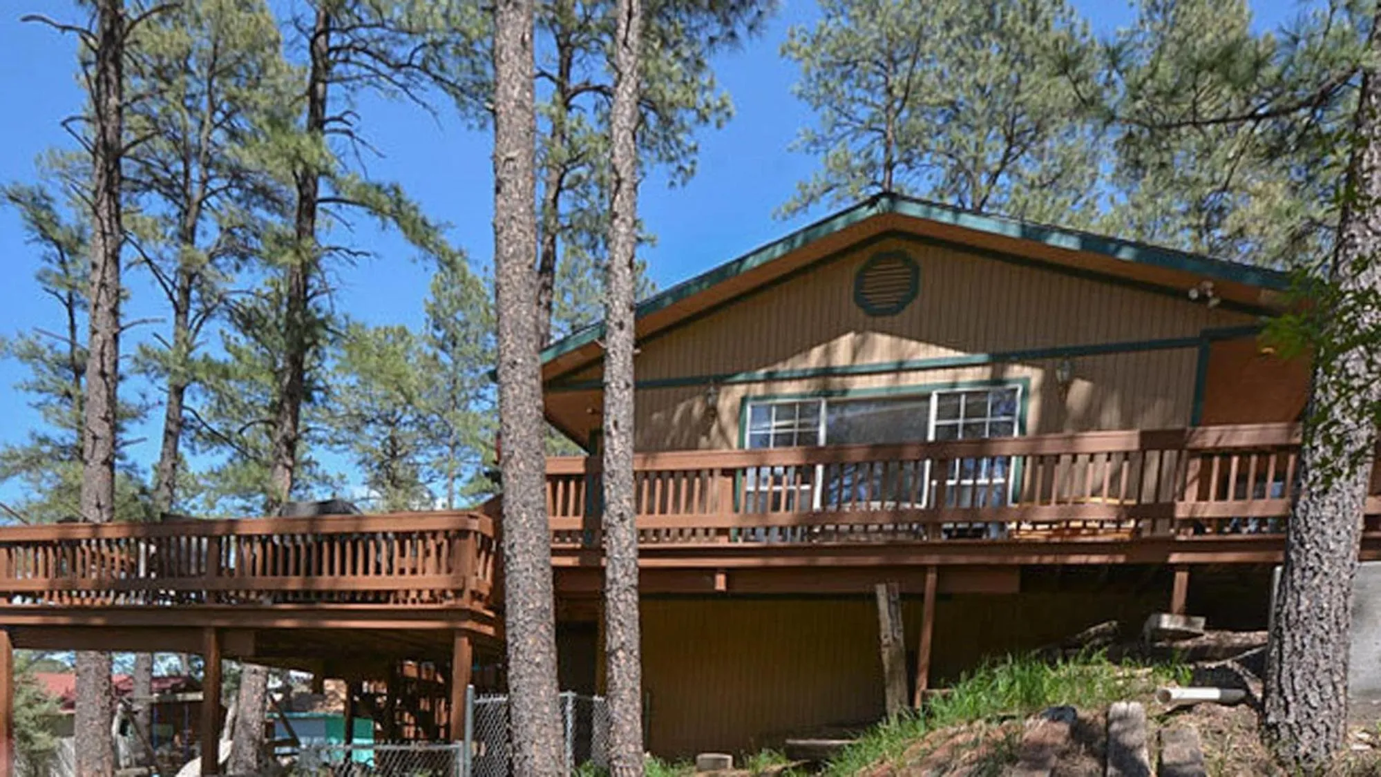Facade/entrance in Tanglewood, Cabin at Ruidoso, with Forest View