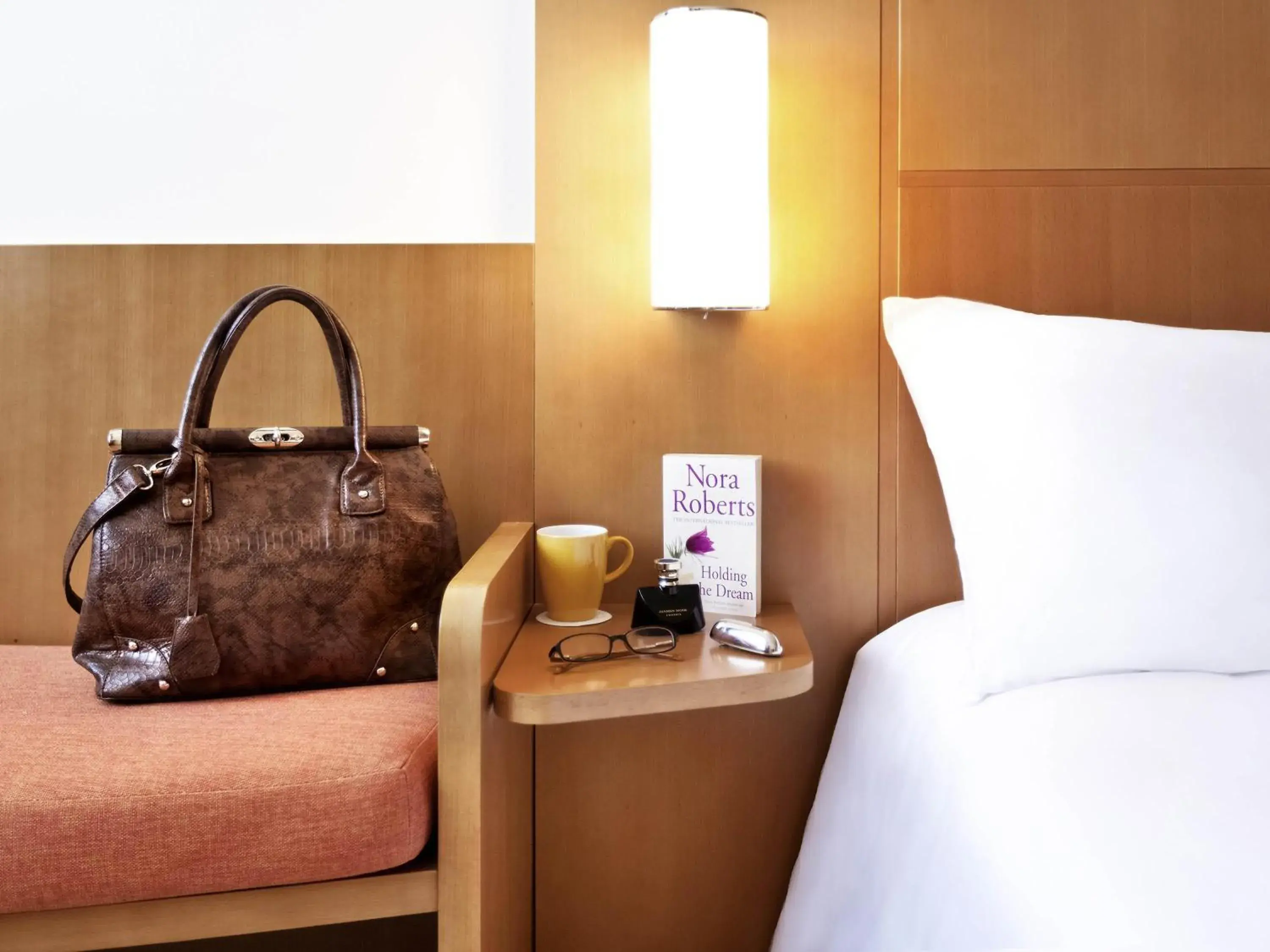 Bedroom, Bed in Ibis Abu Dhabi Gate Bedroom, Bed in Ibis Abu Dhabi Gate