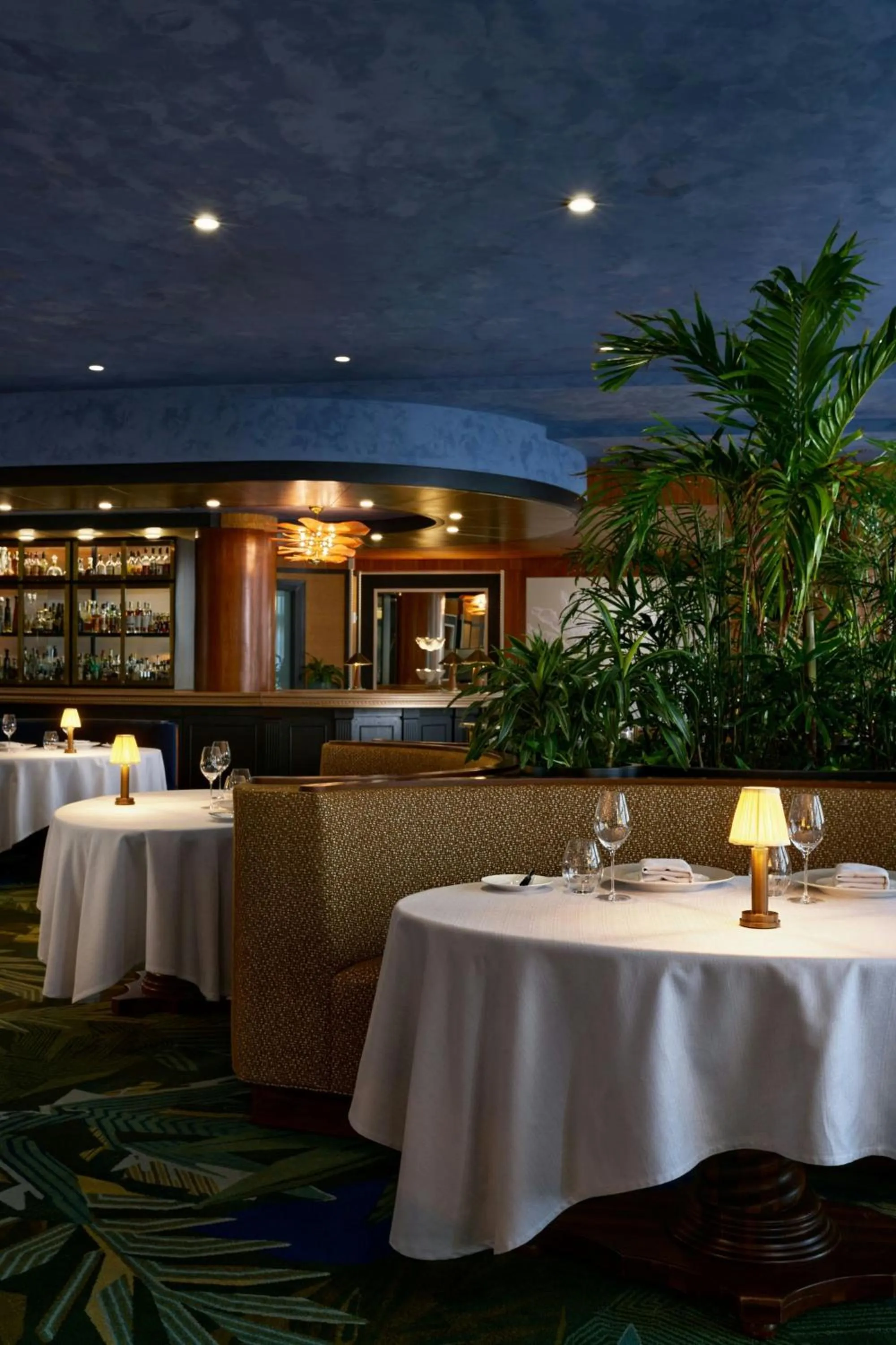 Restaurant/places to eat in The Ritz-Carlton, Grand Cayman