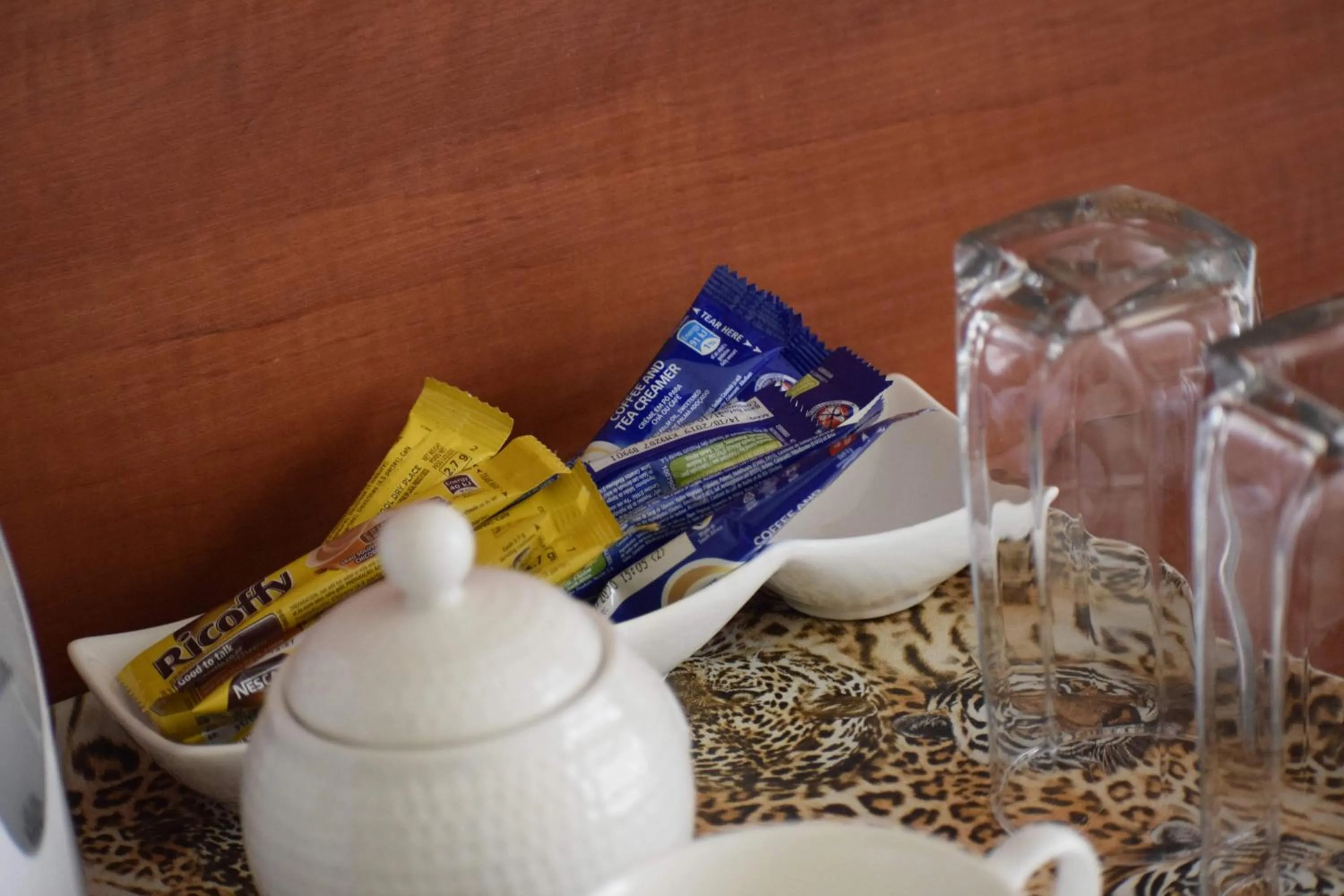 Lalela House Boutique Guesthouse - Free Wifi & Secure Parking
