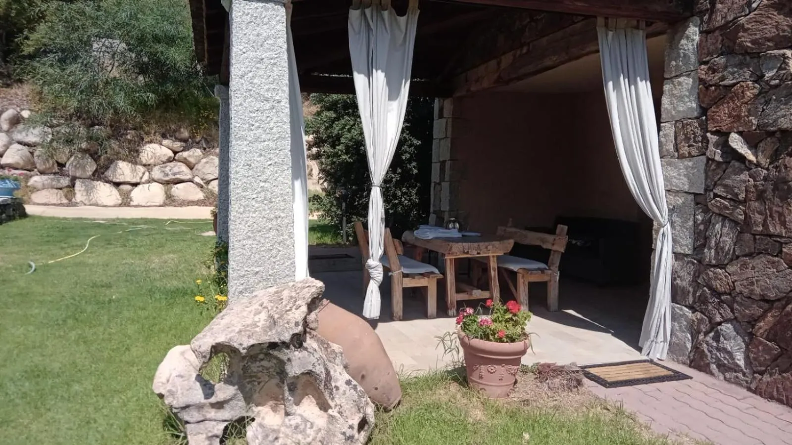 Il Giardino di Daniela Apartments