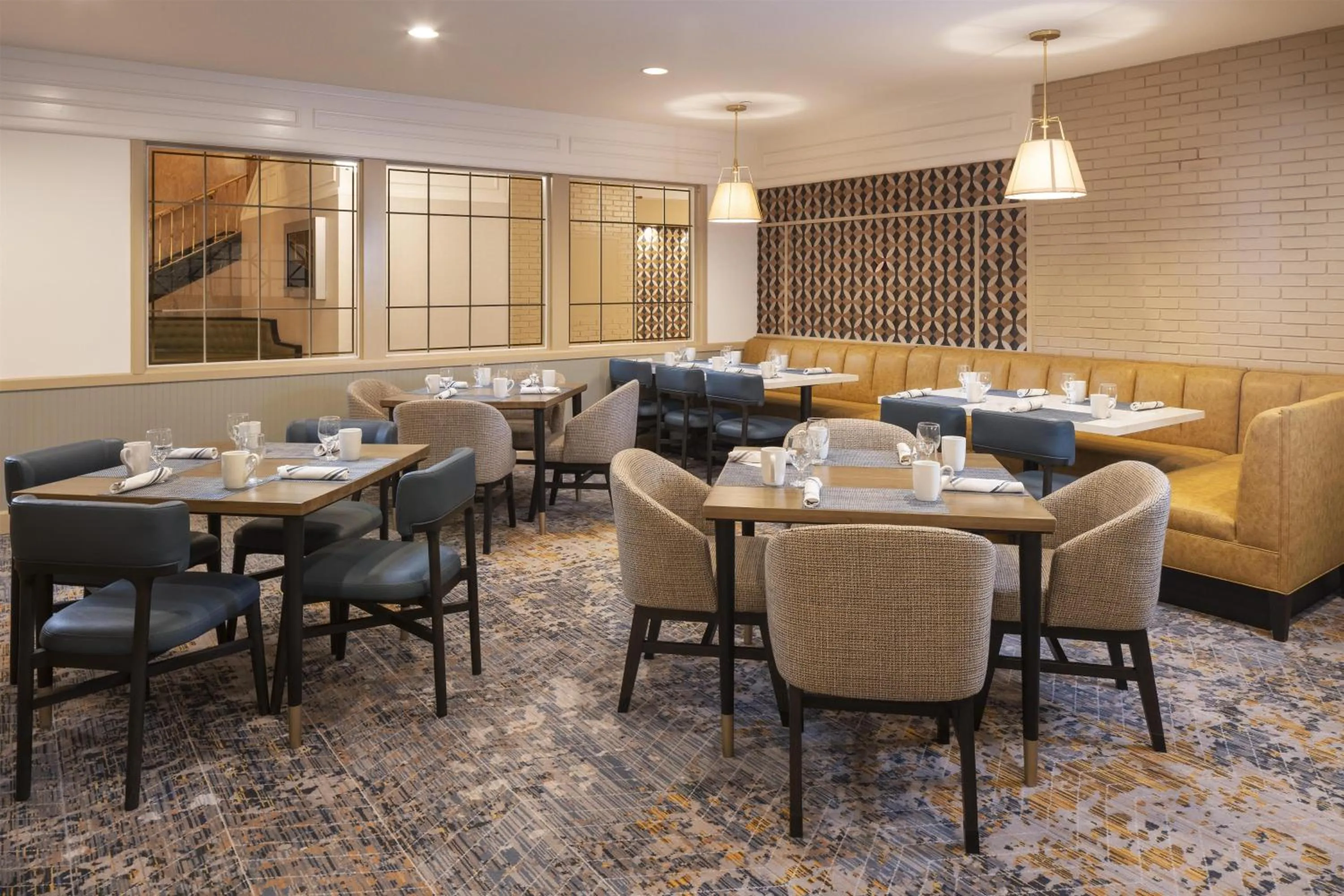 Restaurant/places to eat in Hilton Milwaukee