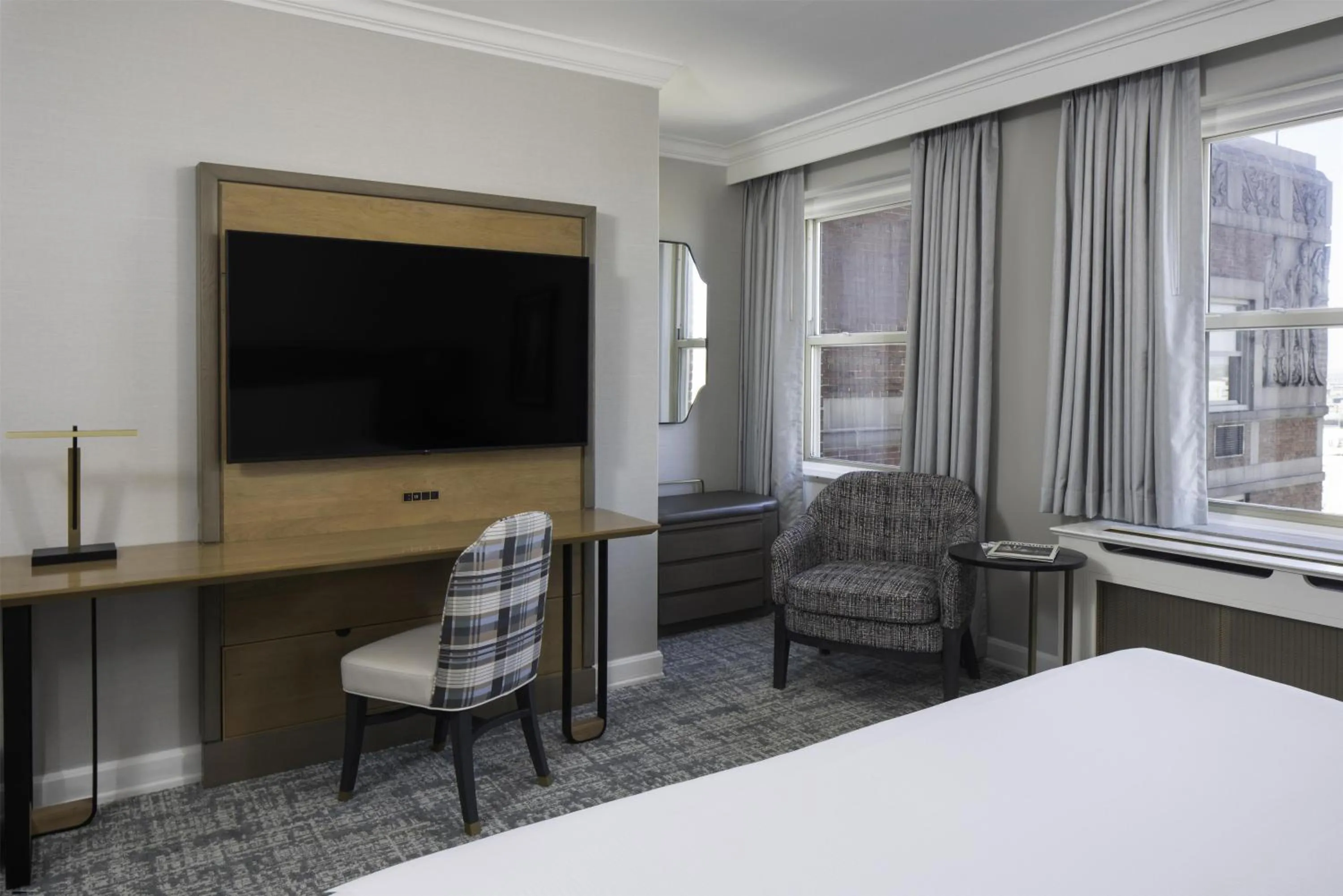 Bedroom, Bed in Hilton Milwaukee