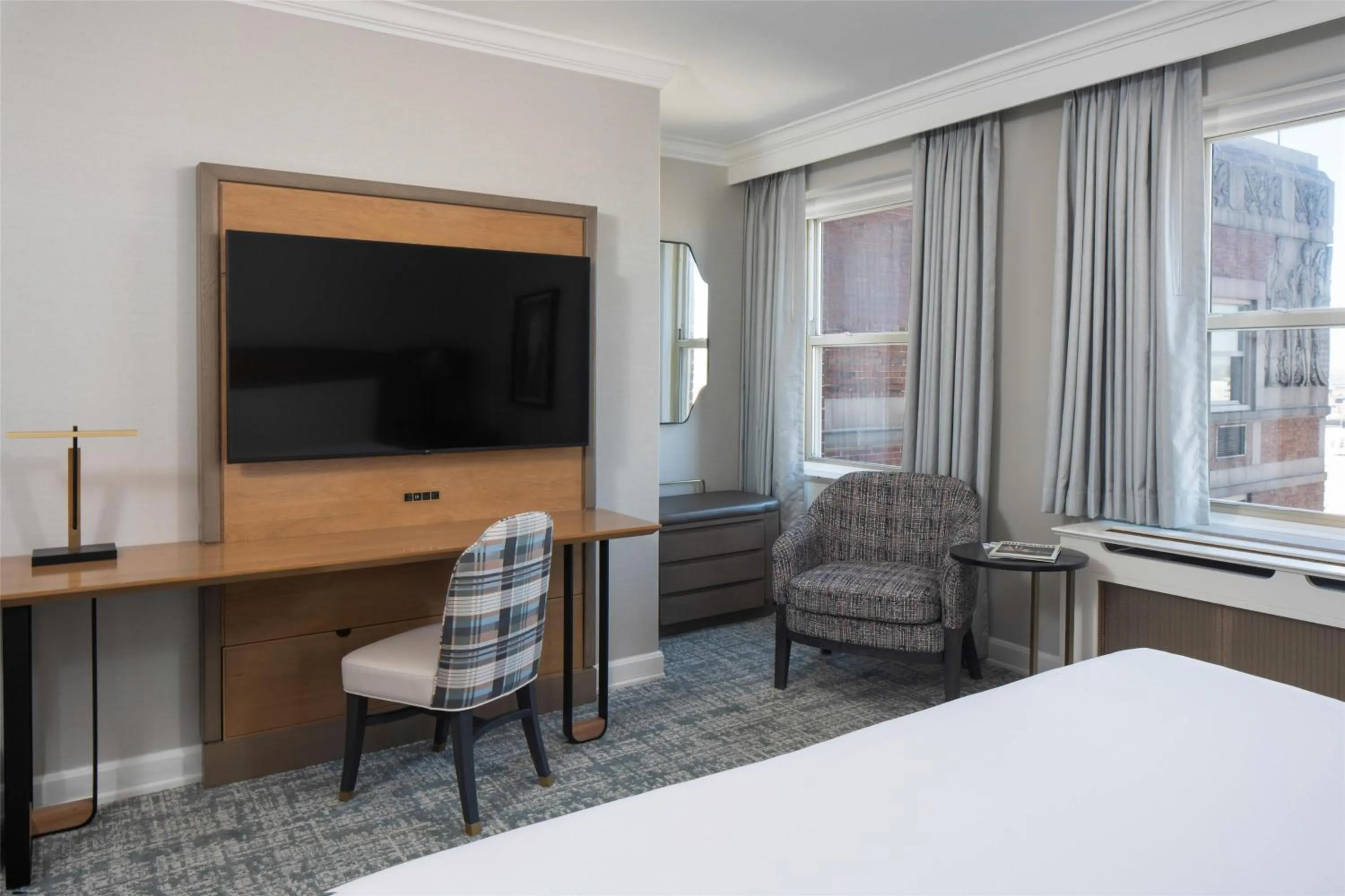 Bedroom, Bed in Hilton Milwaukee