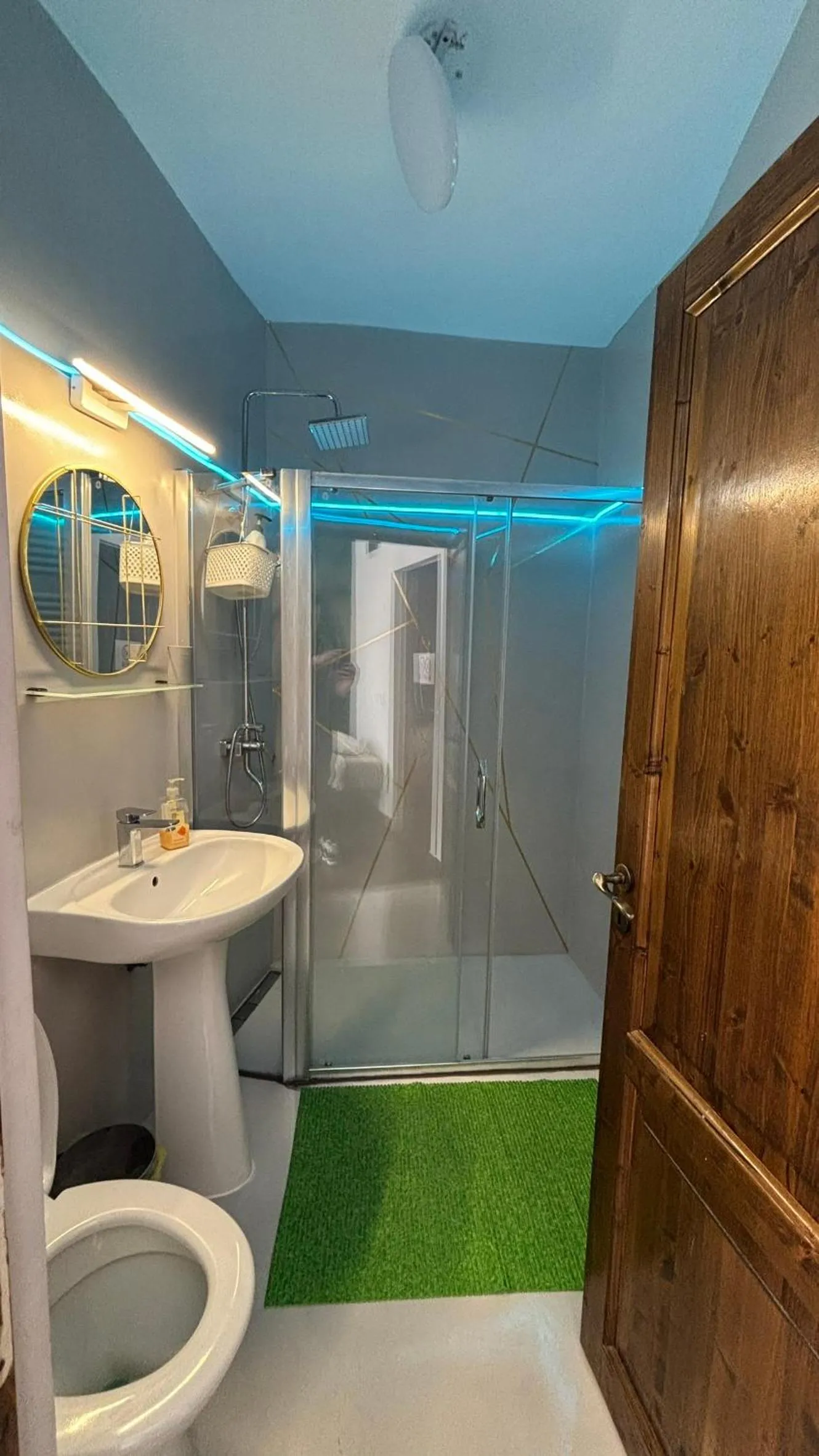 Pannónia Rooms and Apartments