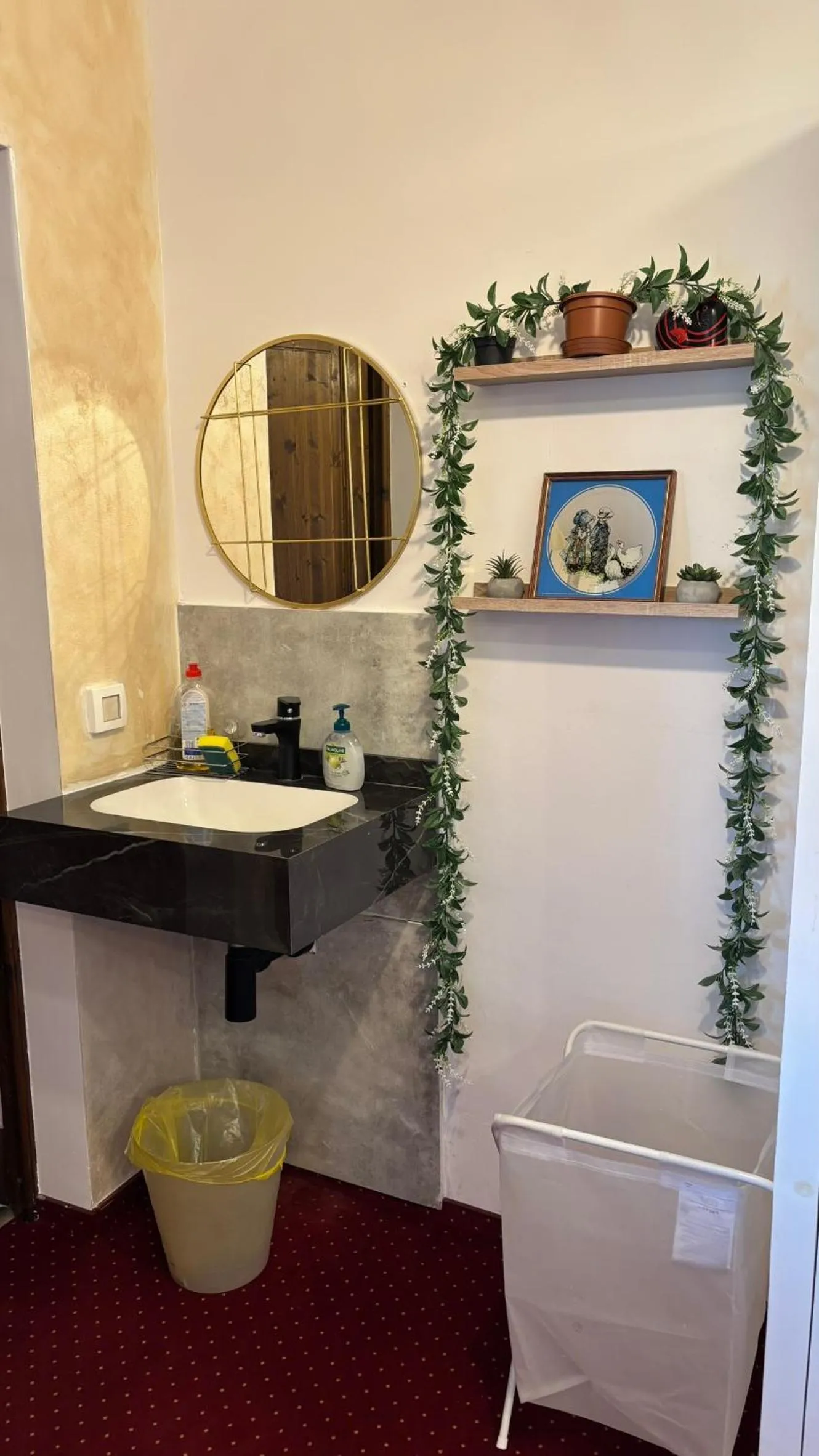 Pannónia Rooms and Apartments