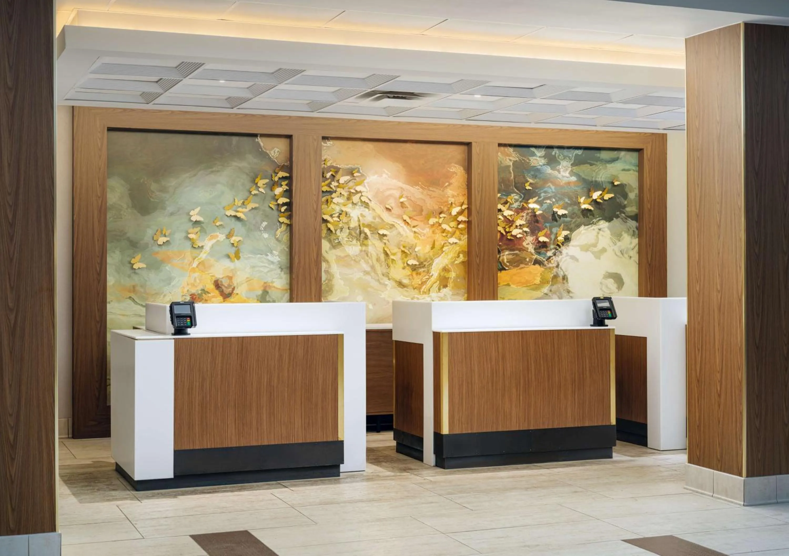 Lobby or reception in Embassy Suites by Hilton Memphis East Germantown Area