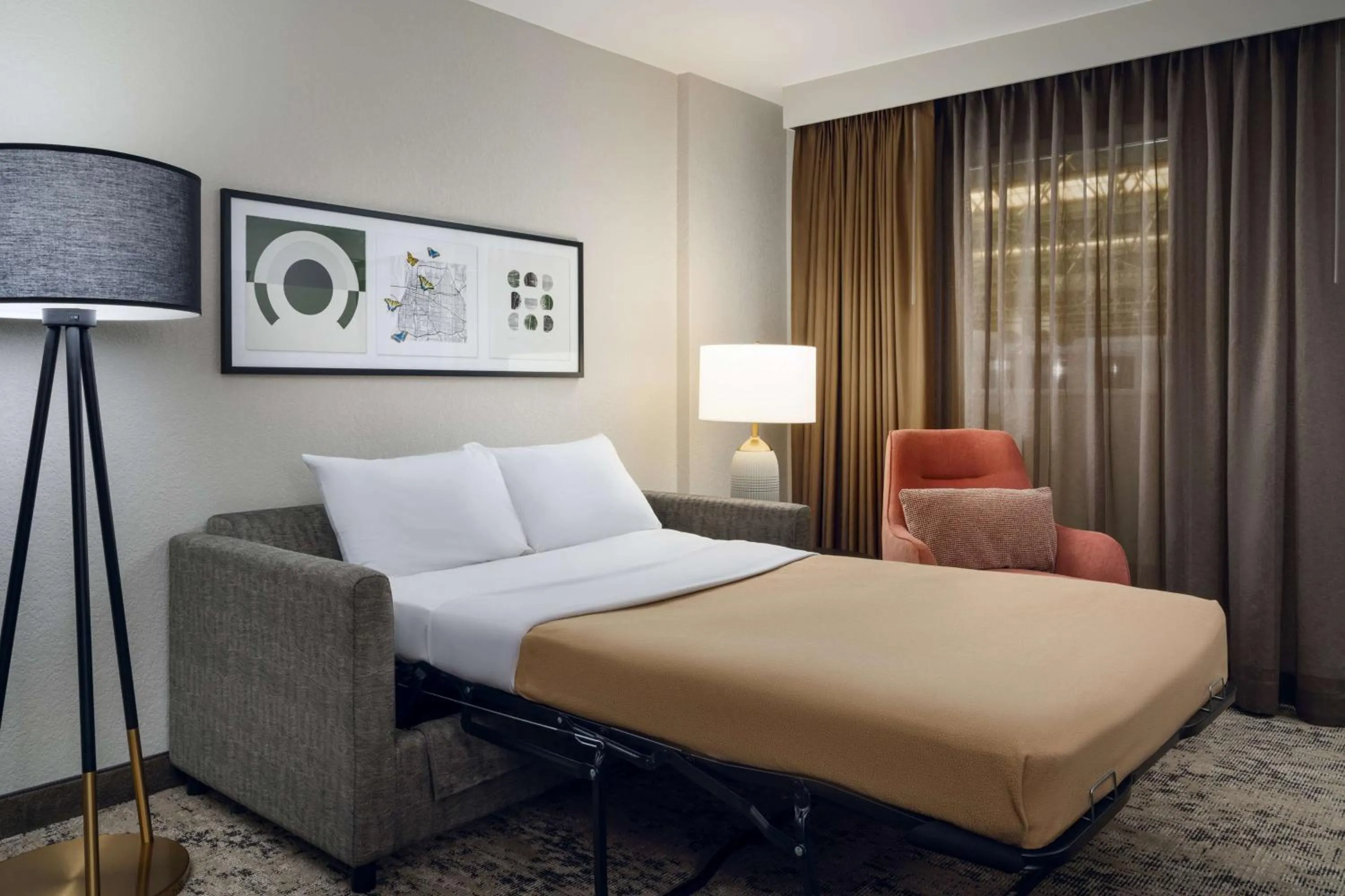 Bed in Embassy Suites by Hilton Memphis East Germantown Area