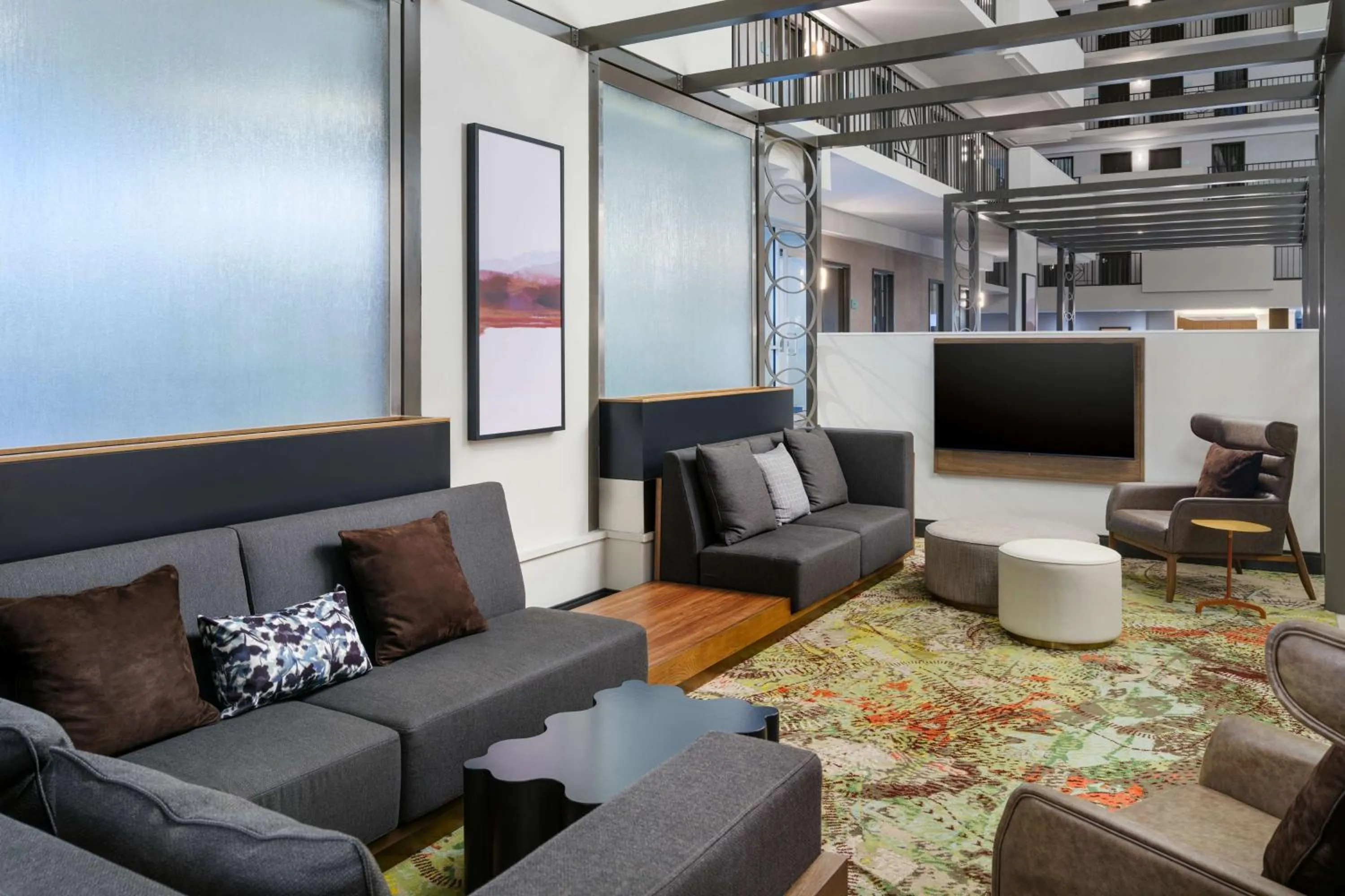 Lobby or reception in Embassy Suites by Hilton Memphis East Germantown Area