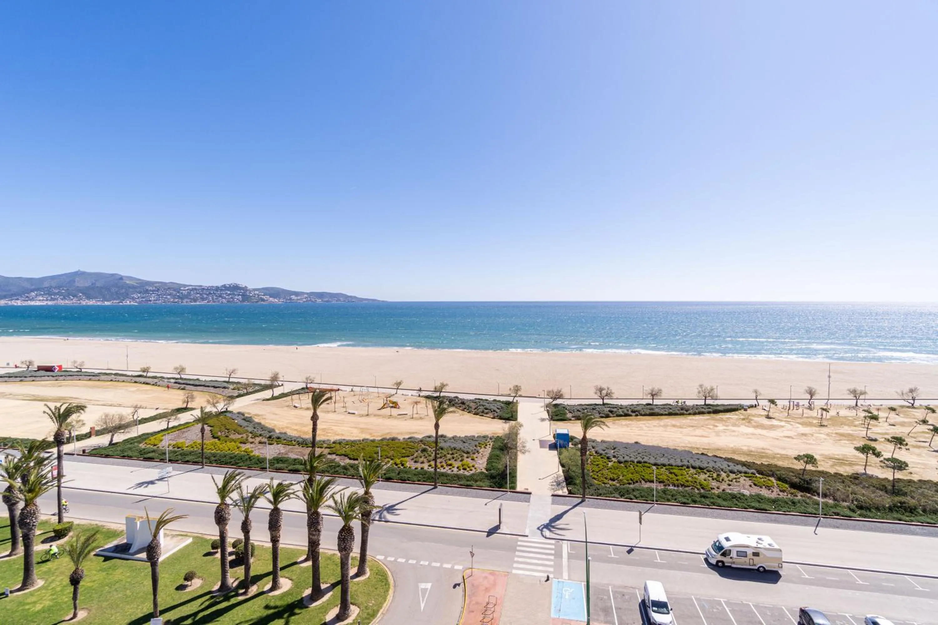 Sea view in Basic Comfort Apartment Canigo 0030