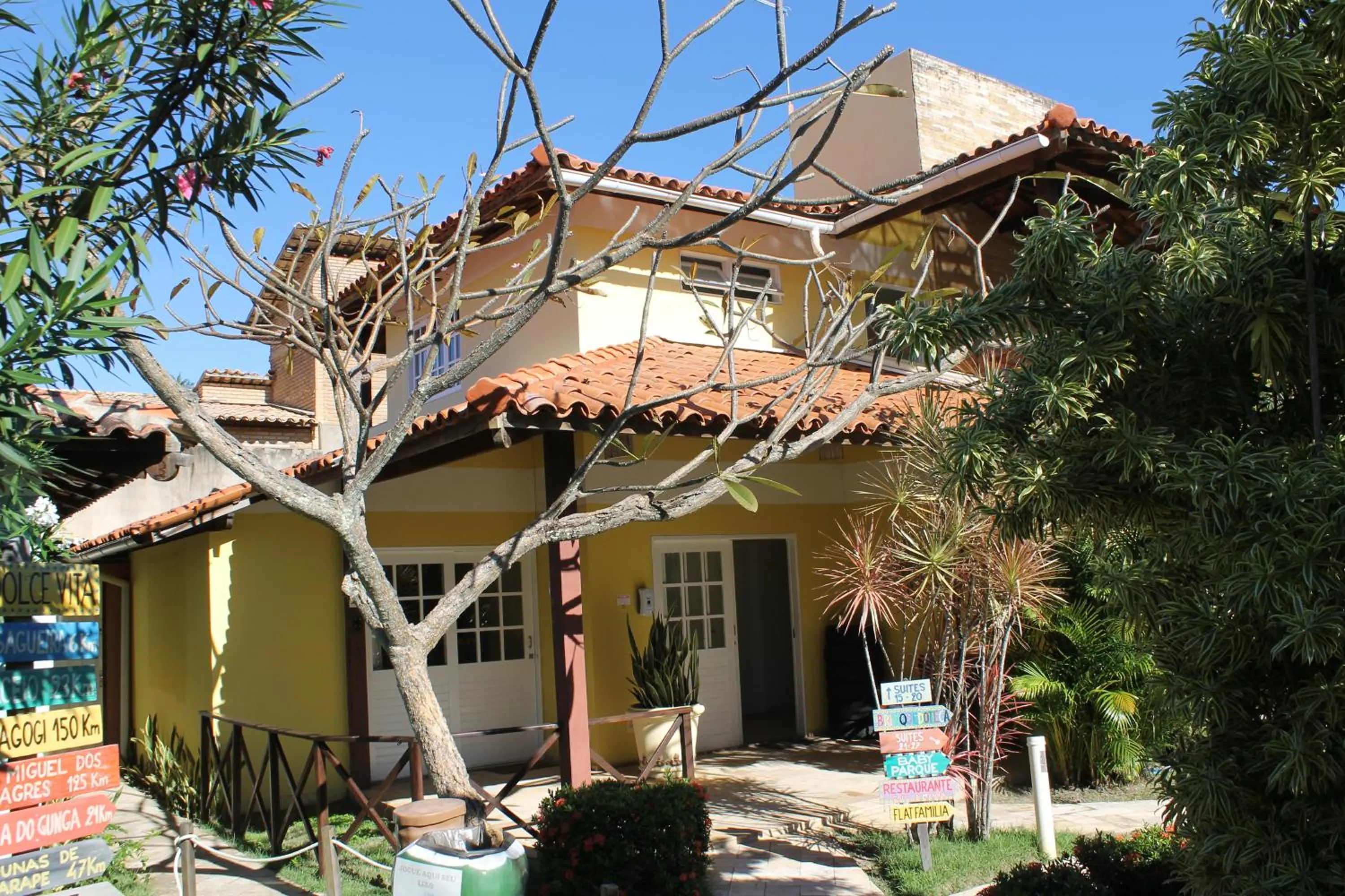 Garden in La Dolce Vita Flat & Pousada