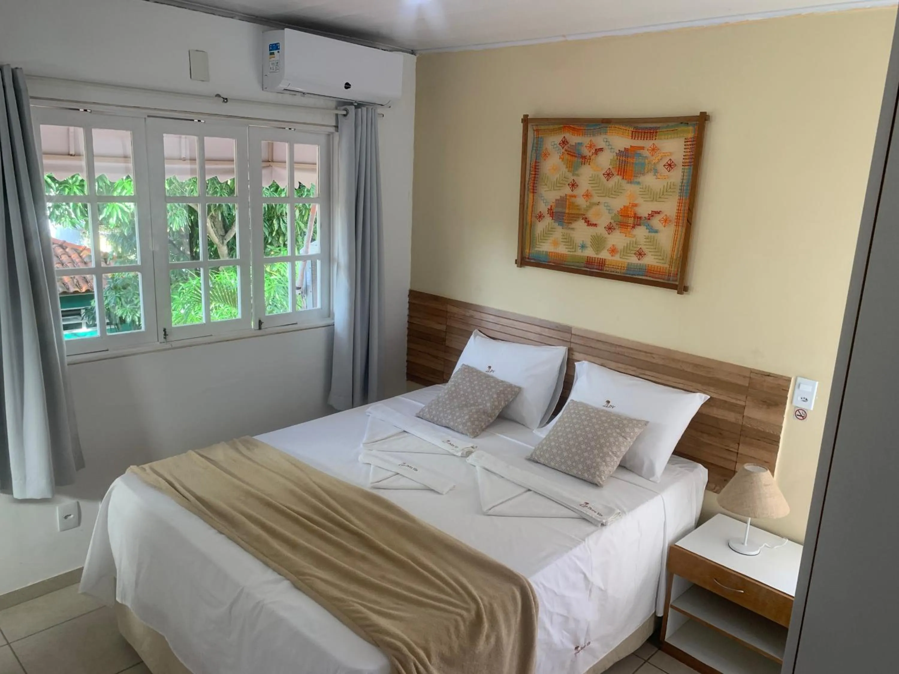 Photo of the whole room, Bed in La Dolce Vita Flat & Pousada