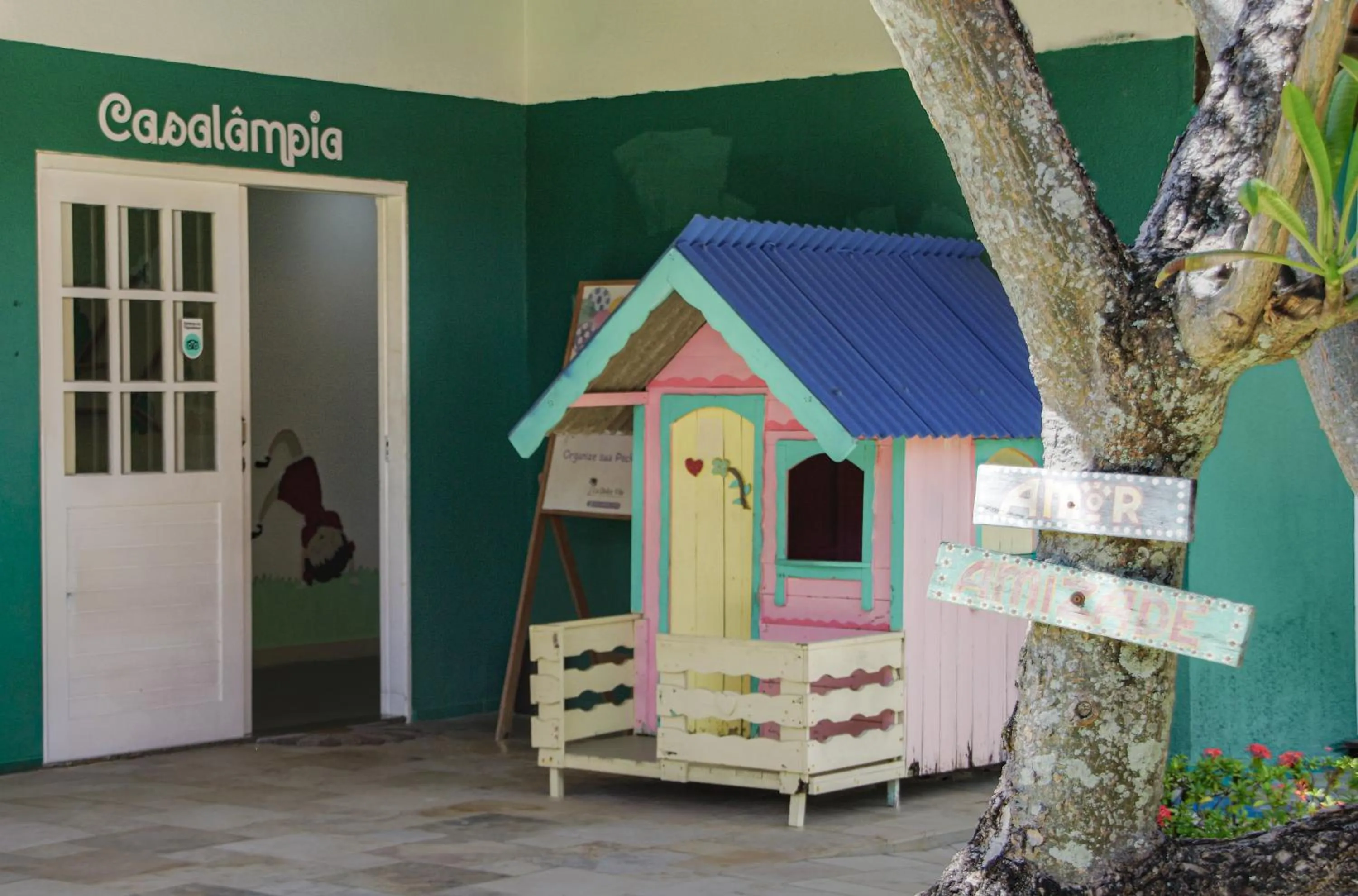 Entertainment in La Dolce Vita Flat & Pousada