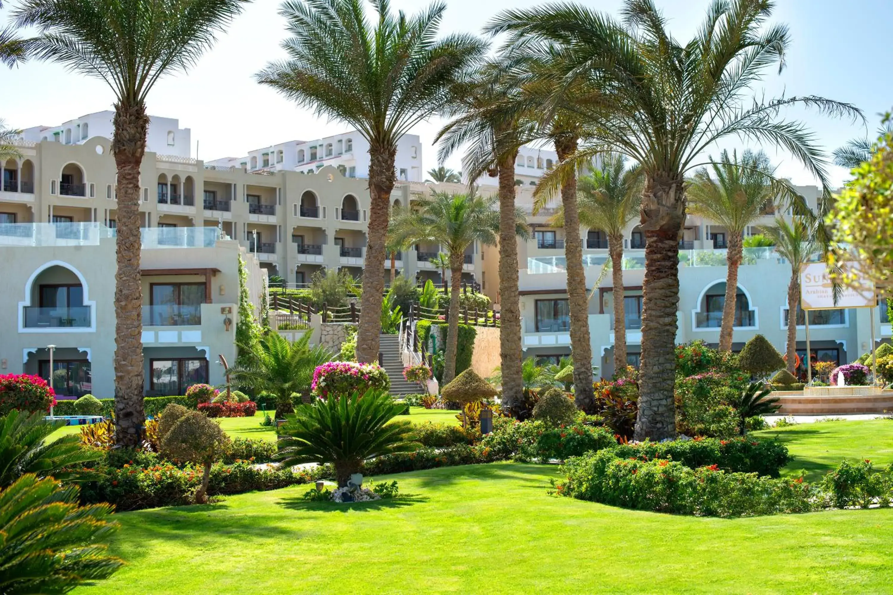 Garden, Property Building in Sunrise Arabian Beach Resort