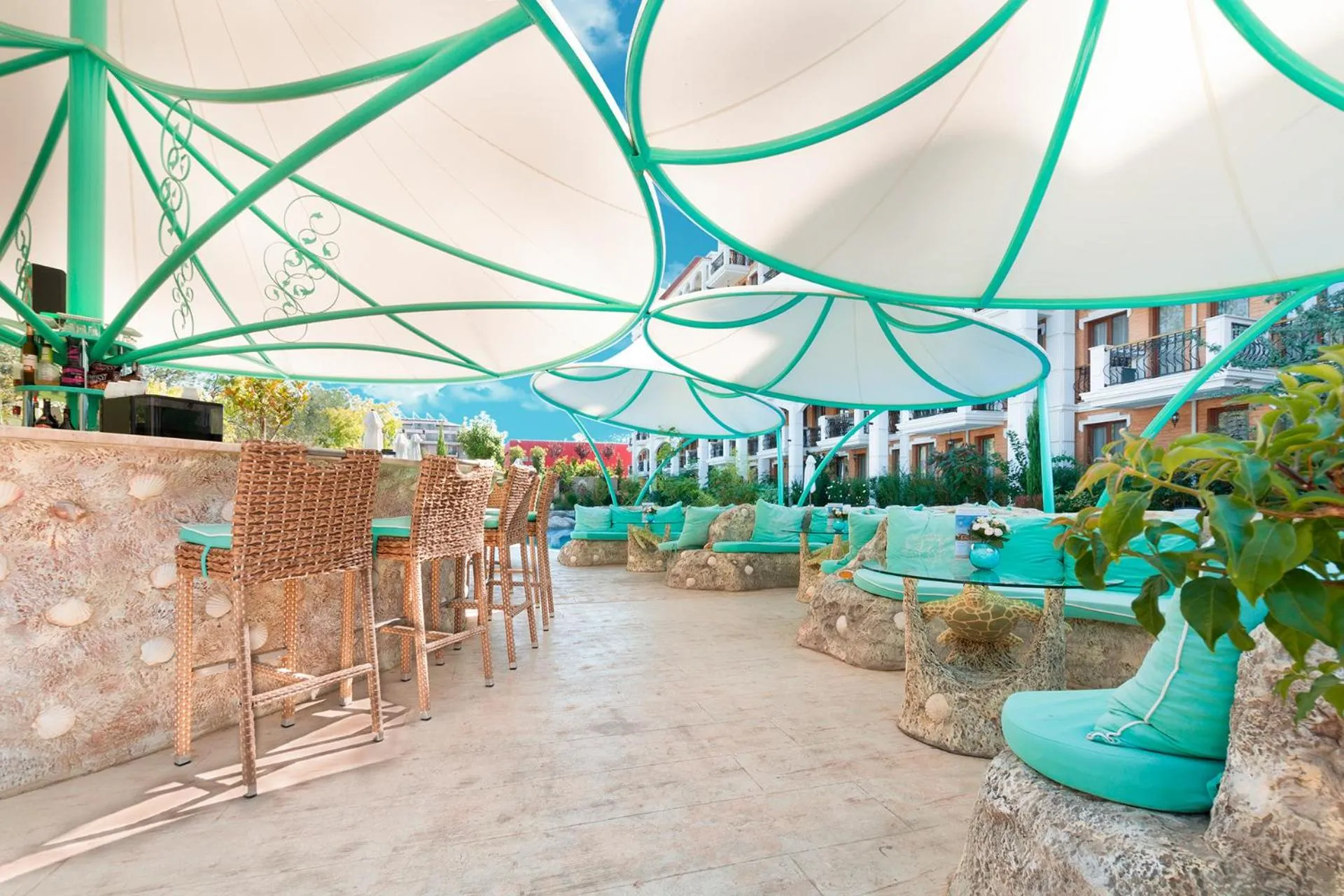 Restaurant/places to eat in Harmony Suites Grand Resort