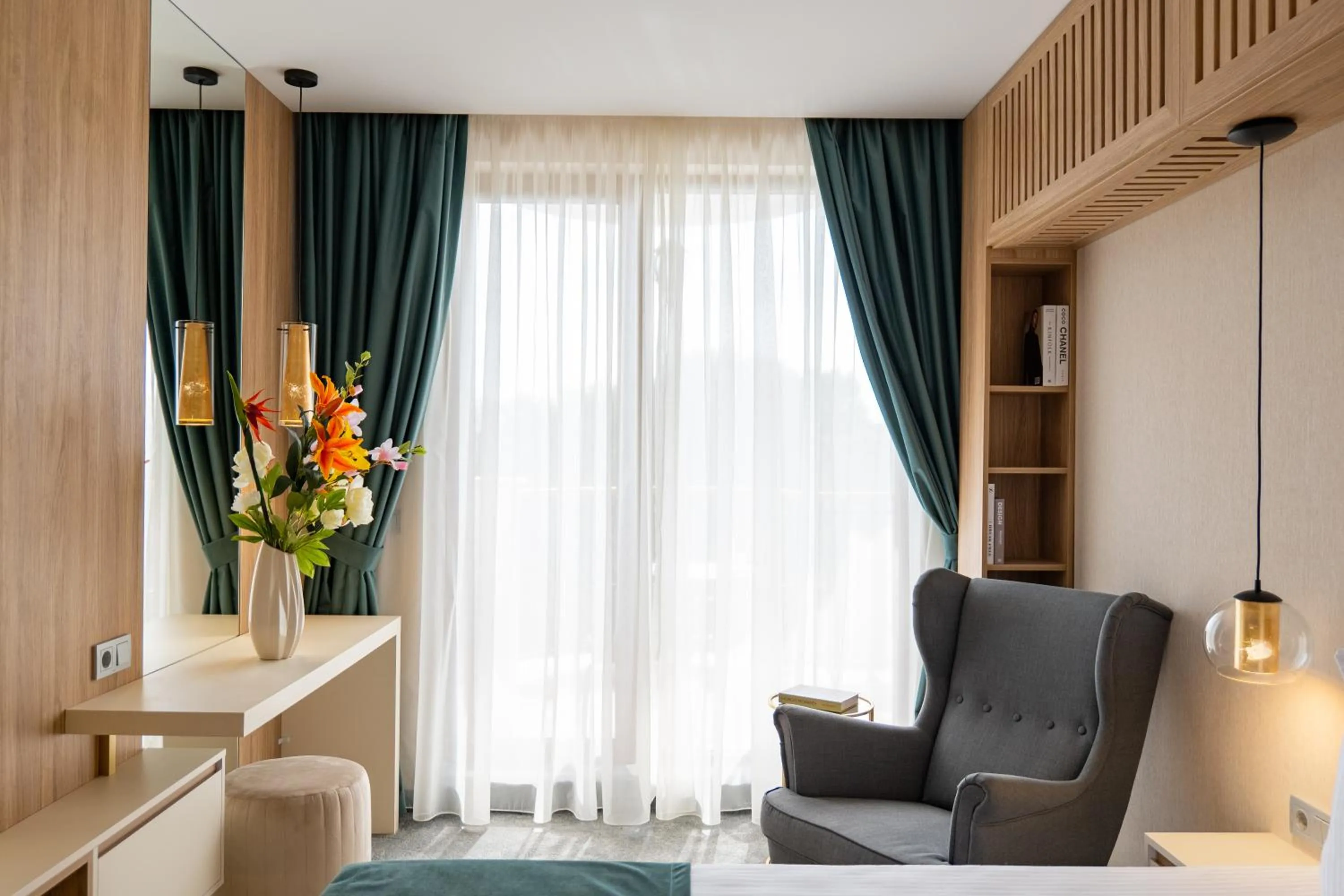 Seating area in Harmony Suites Grand Resort