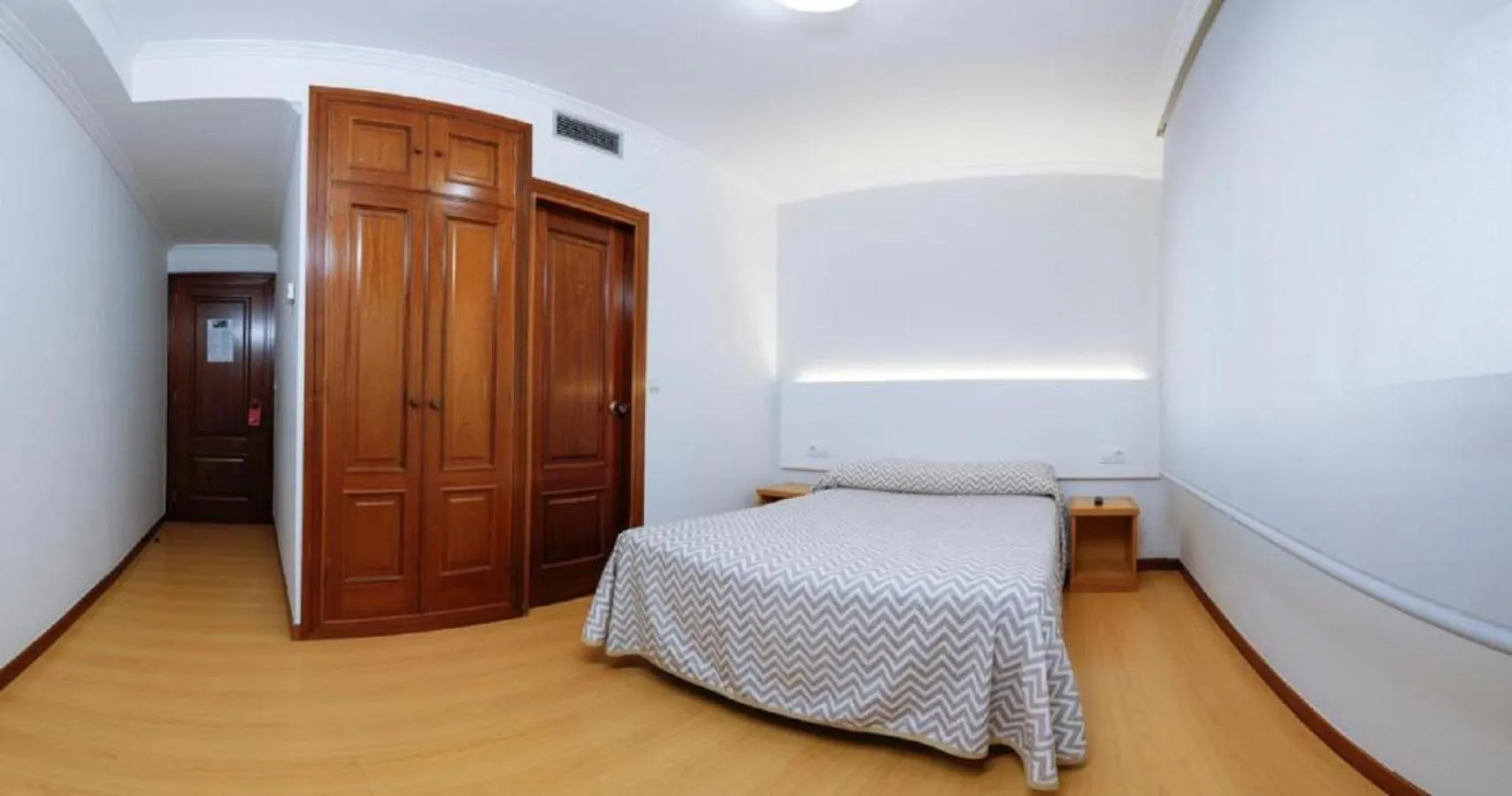 Bed in Pensión Venus