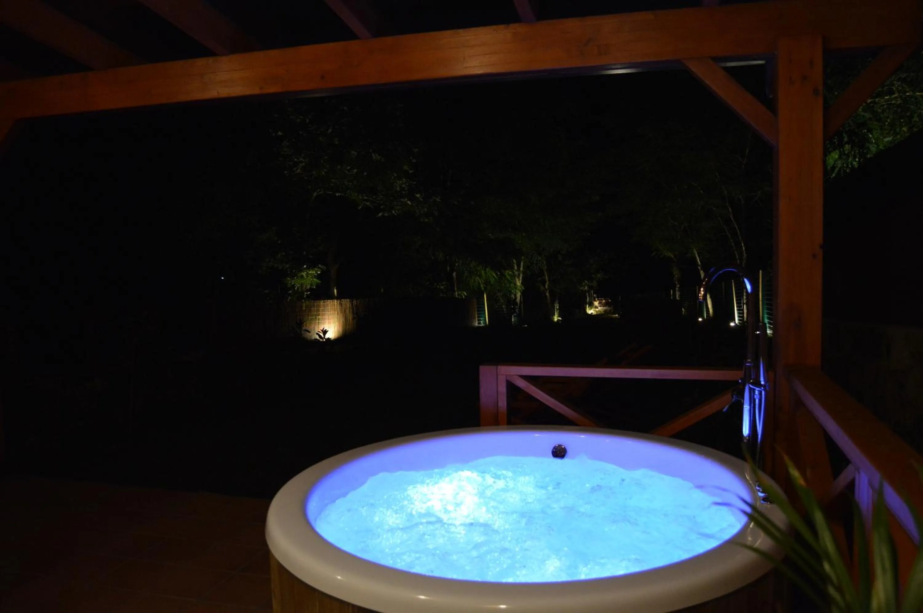 Hot Spring Bath in Cabanas da Ría