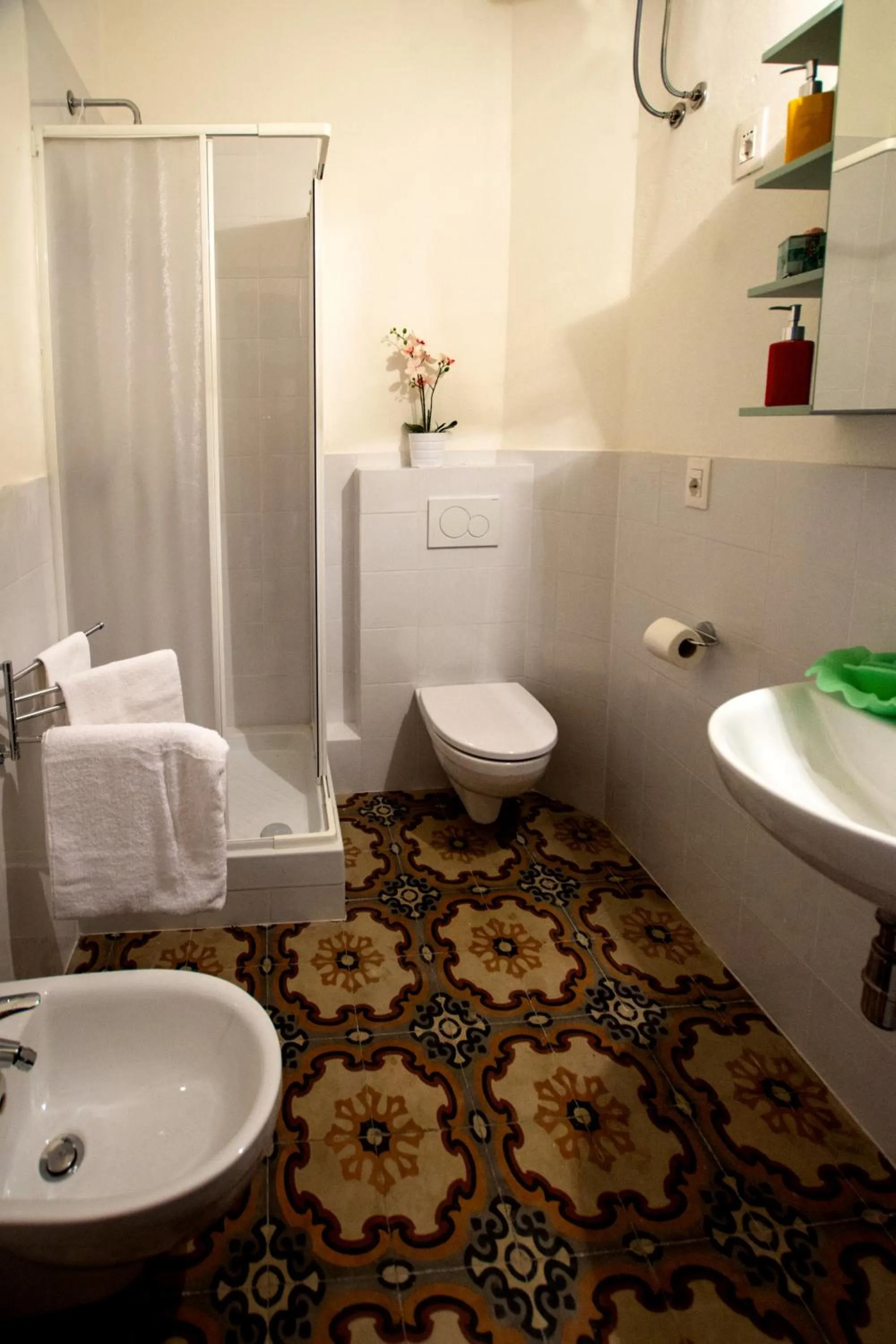 Shower in Villa Antiche Mura