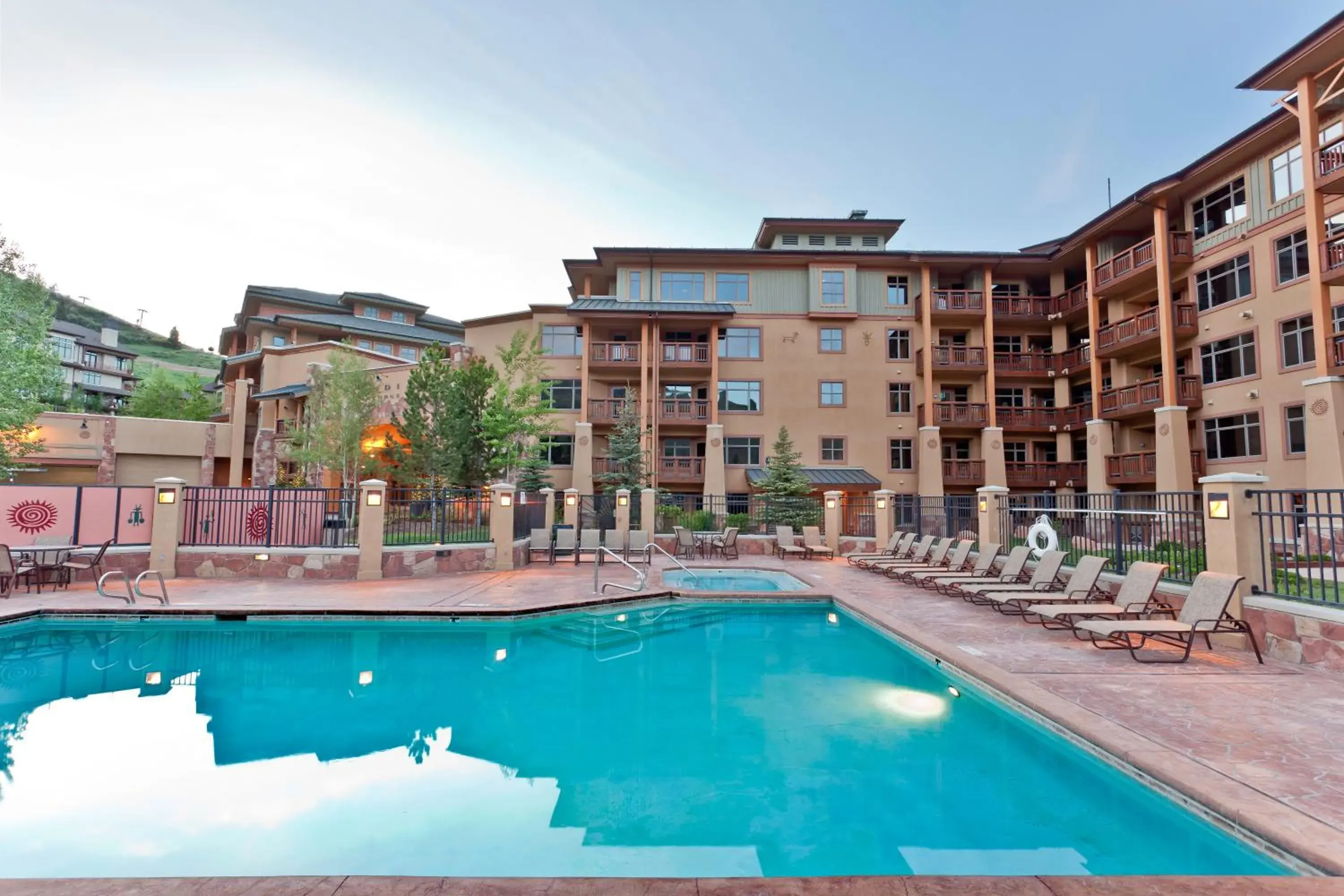 Swimming pool in Sundial Lodge by All Seasons Resort Lodging Swimming pool in Sundial Lodge by All Seasons Resort Lodging