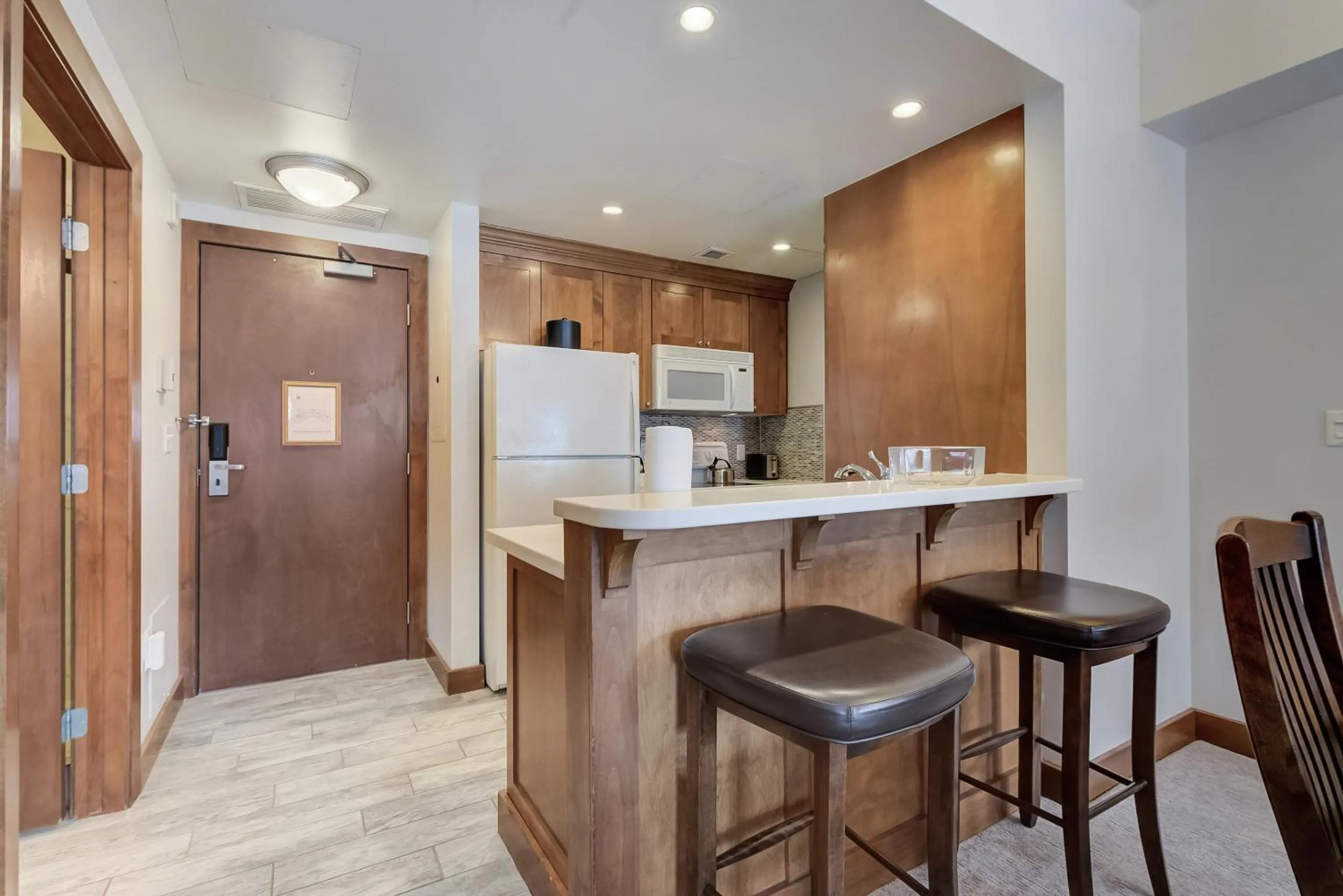 kitchen in Sundial Lodge by All Seasons Resort Lodging