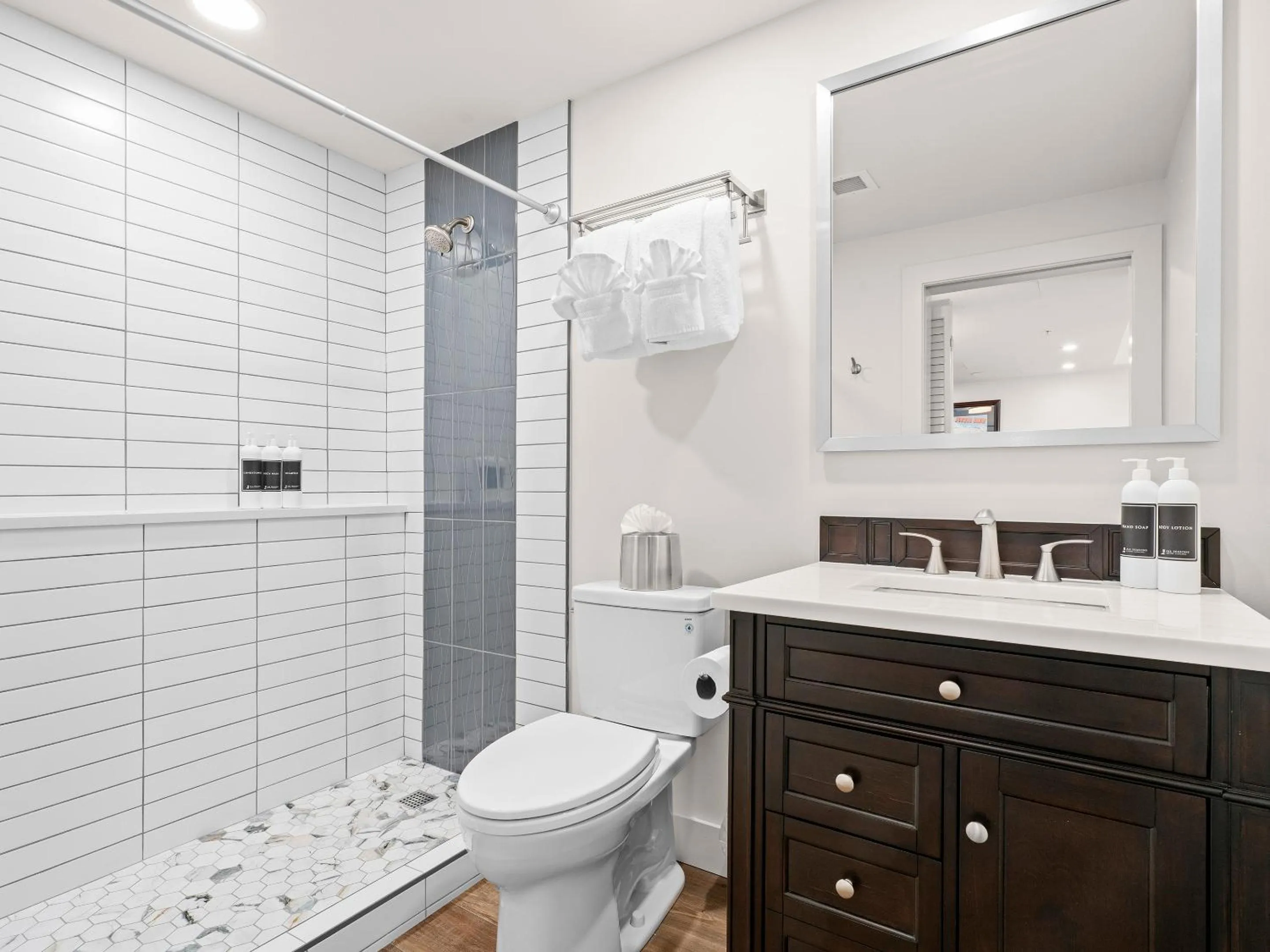 Bathroom in Sundial Lodge by All Seasons Resort Lodging
